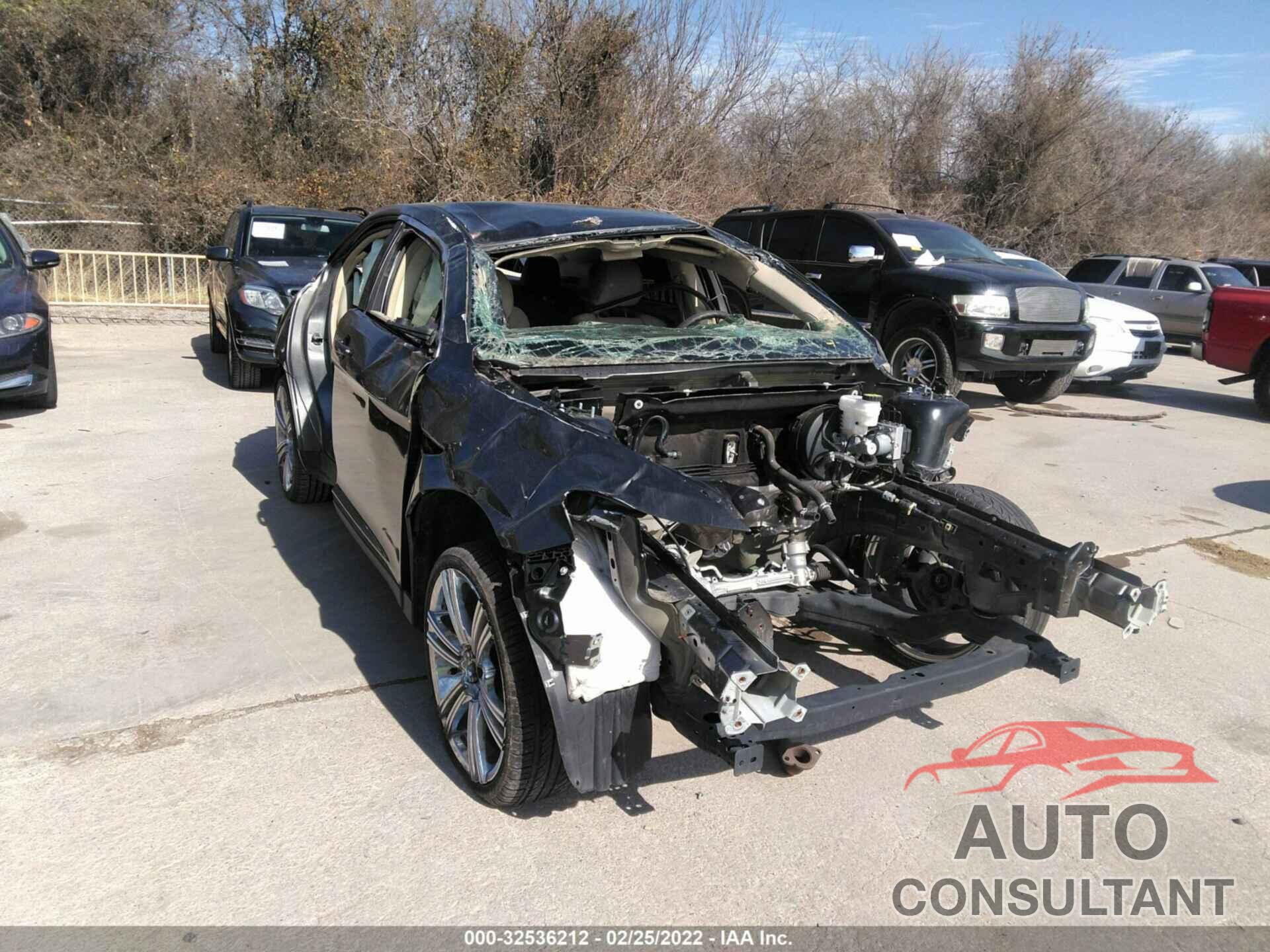 FORD TAURUS 2018 - 1FAHP2D87JG140765