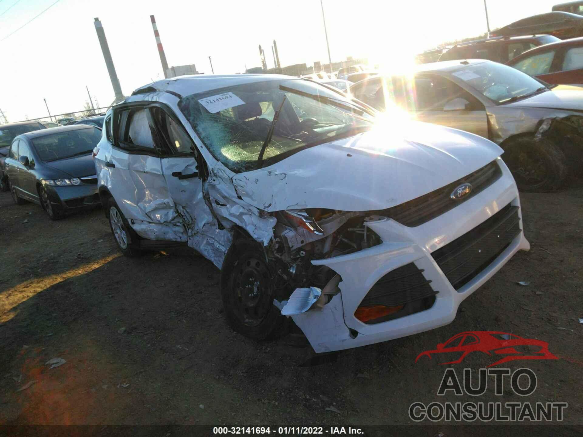 FORD ESCAPE 2016 - 1FMCU0F78GUB08788