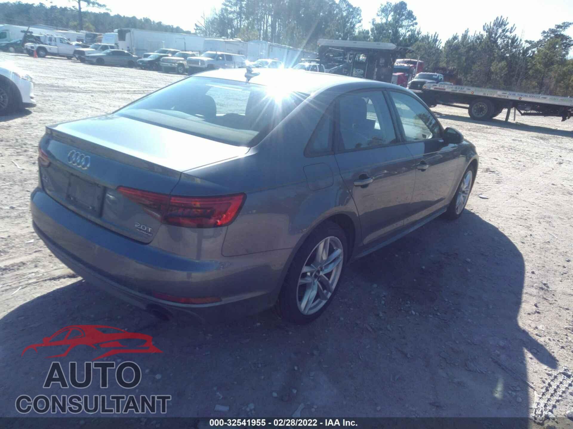 AUDI A4 2017 - WAUDNAF44HN049040