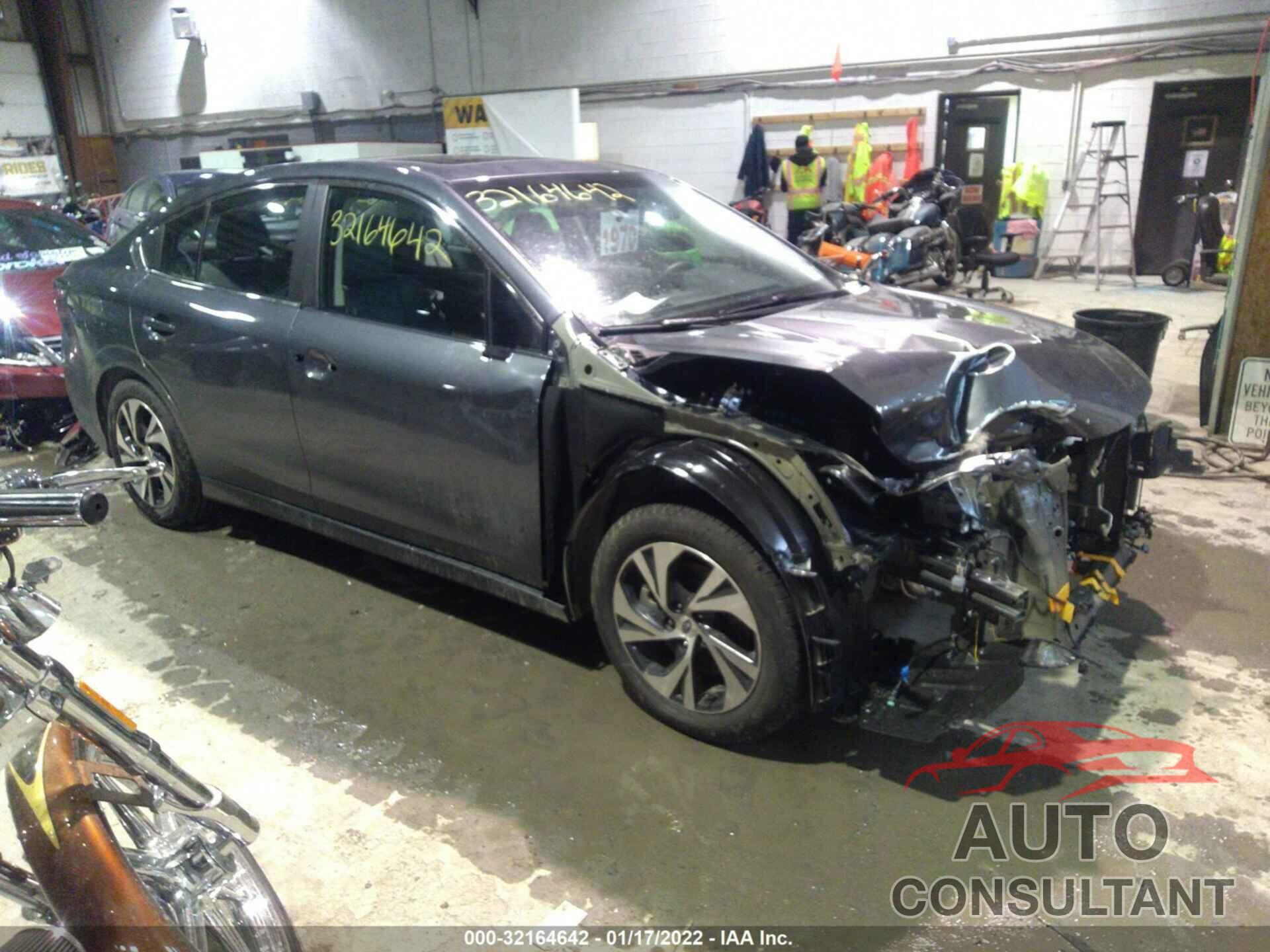 SUBARU LEGACY 2022 - 4S3BWAF6XN3007360