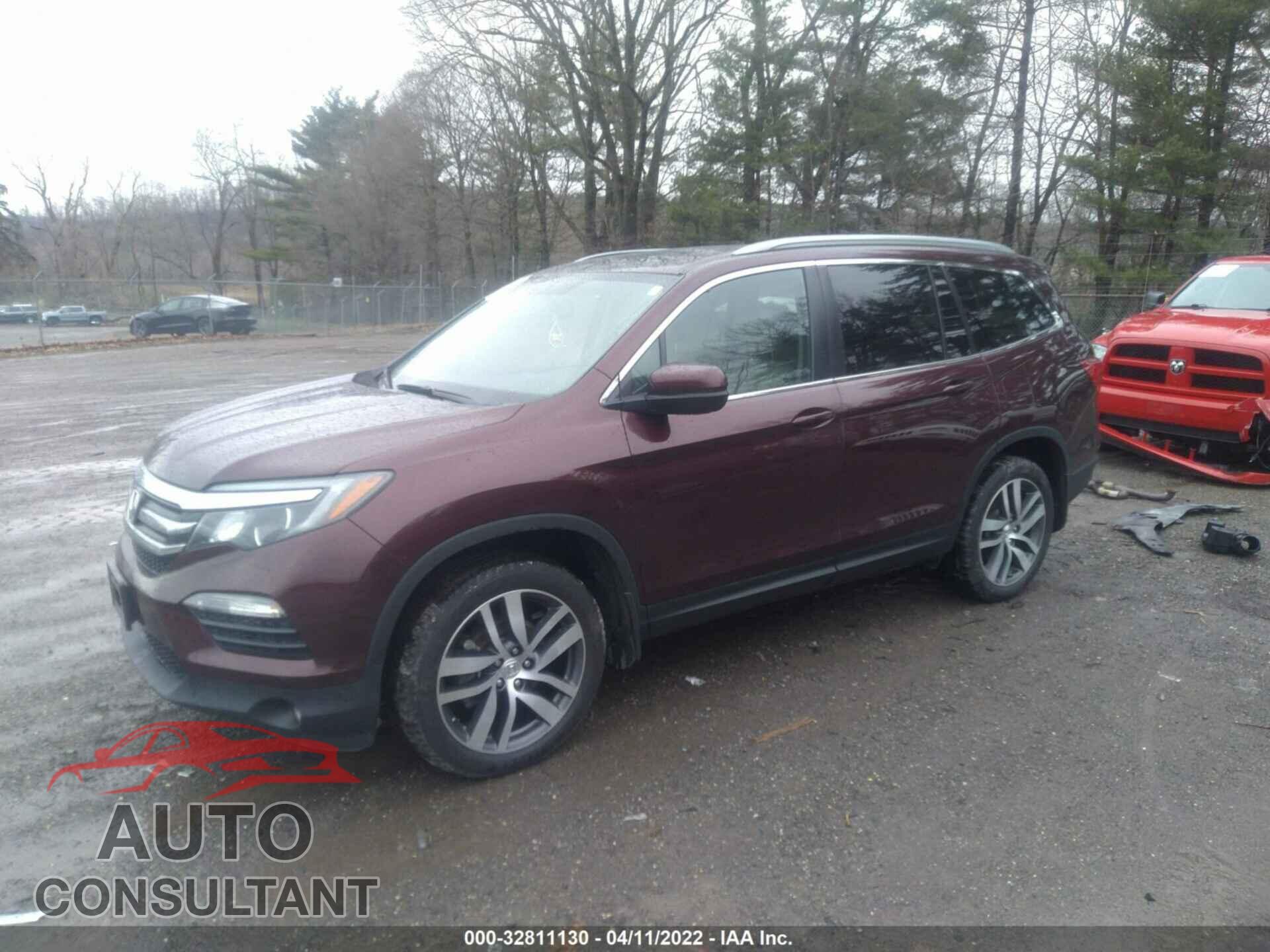 HONDA PILOT 2017 - 5FNYF6H52HB071749