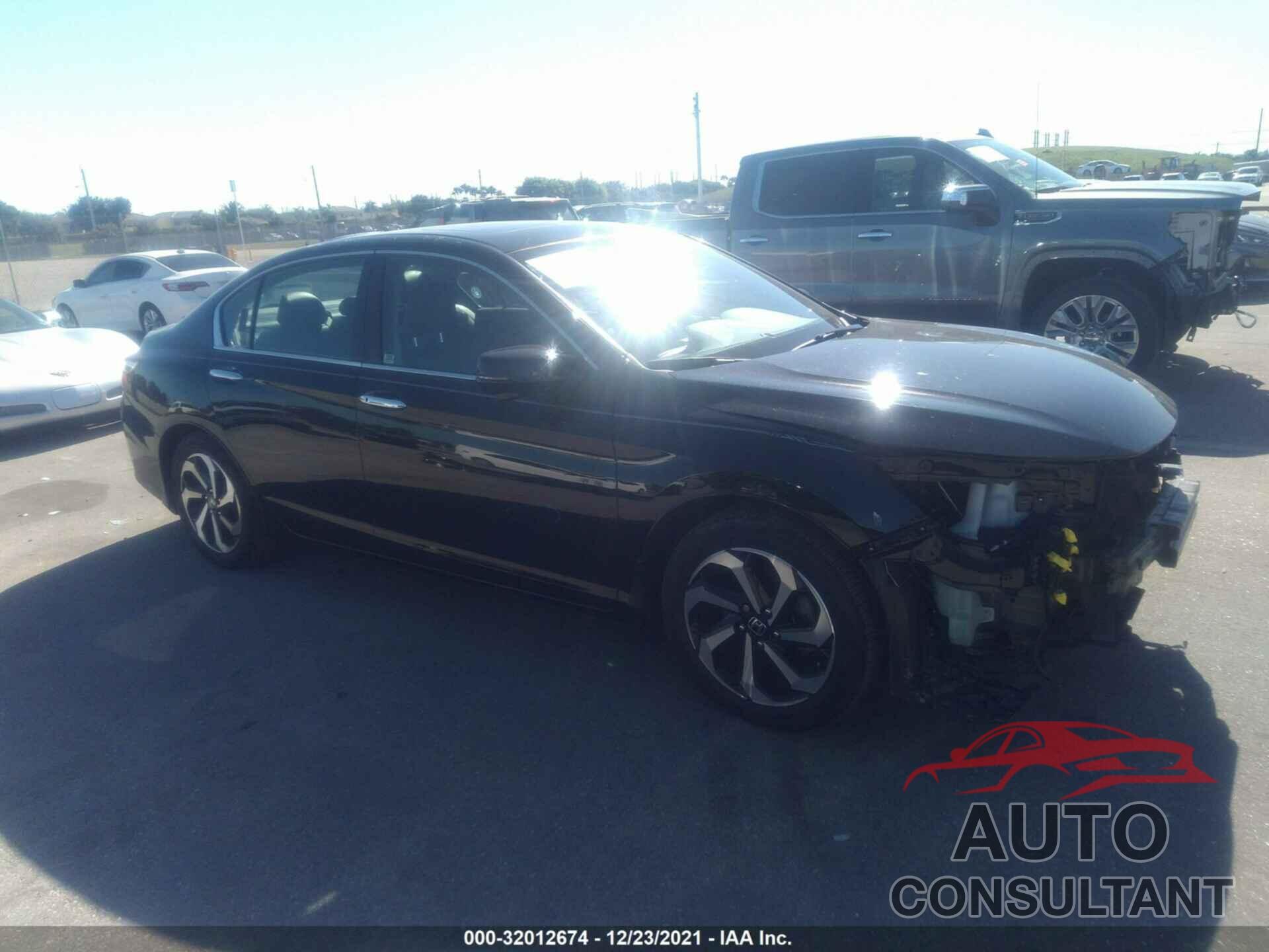 HONDA ACCORD SEDAN 2017 - 1HGCR2F8XHA303256
