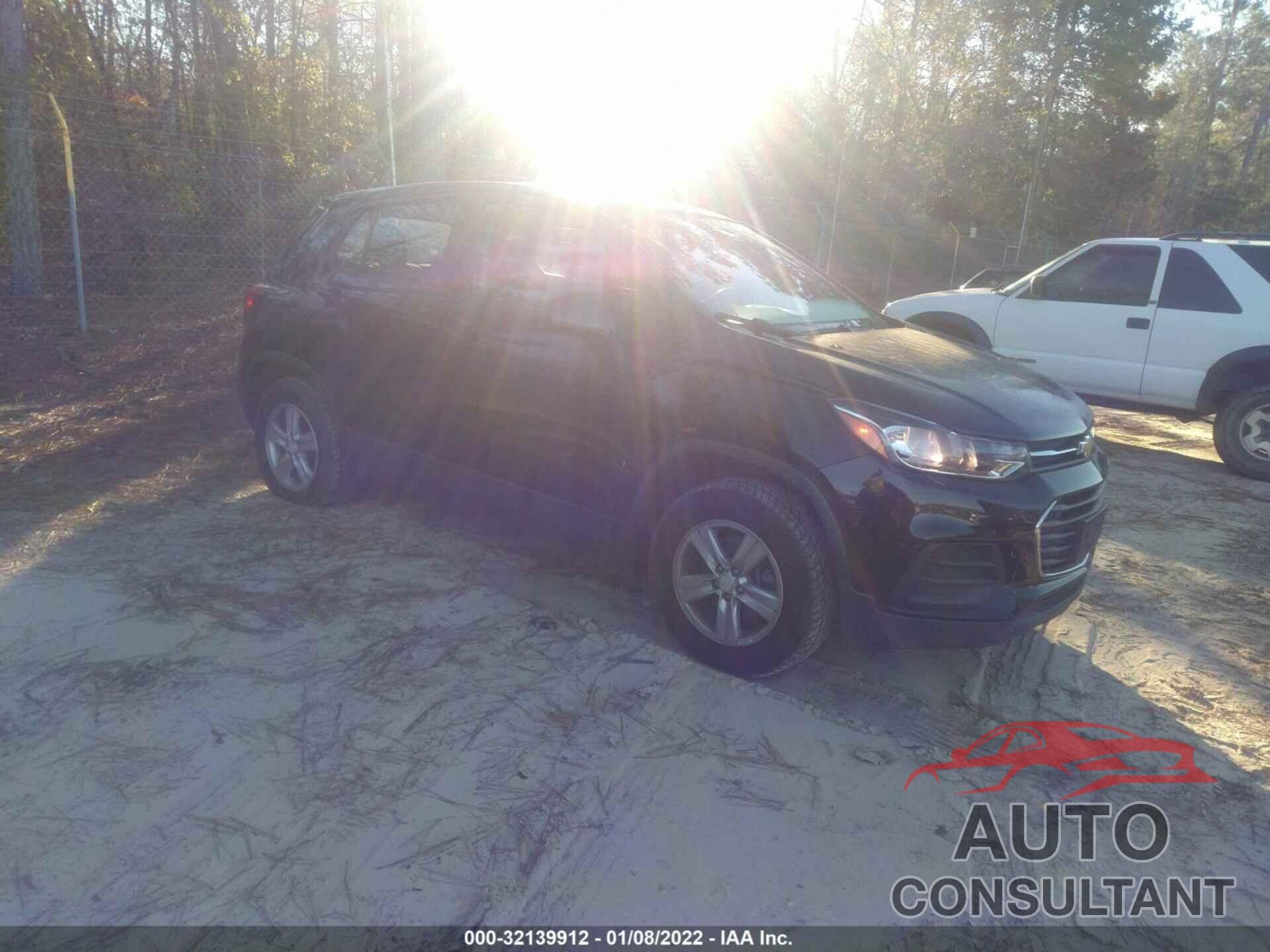 CHEVROLET TRAX 2017 - 3GNCJNSB8HL282576