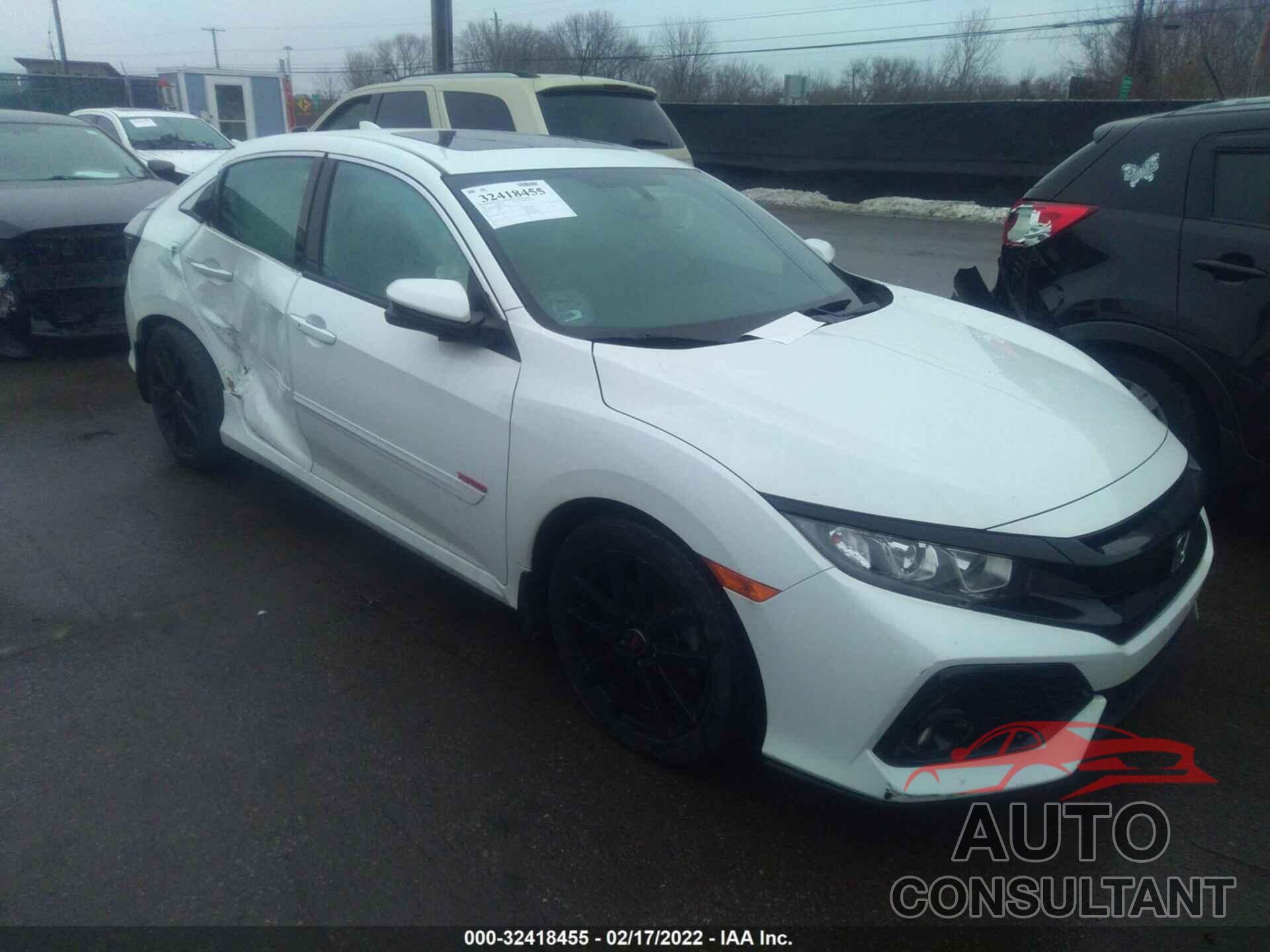 HONDA CIVIC HATCHBACK 2017 - SHHFK7H58HU217000