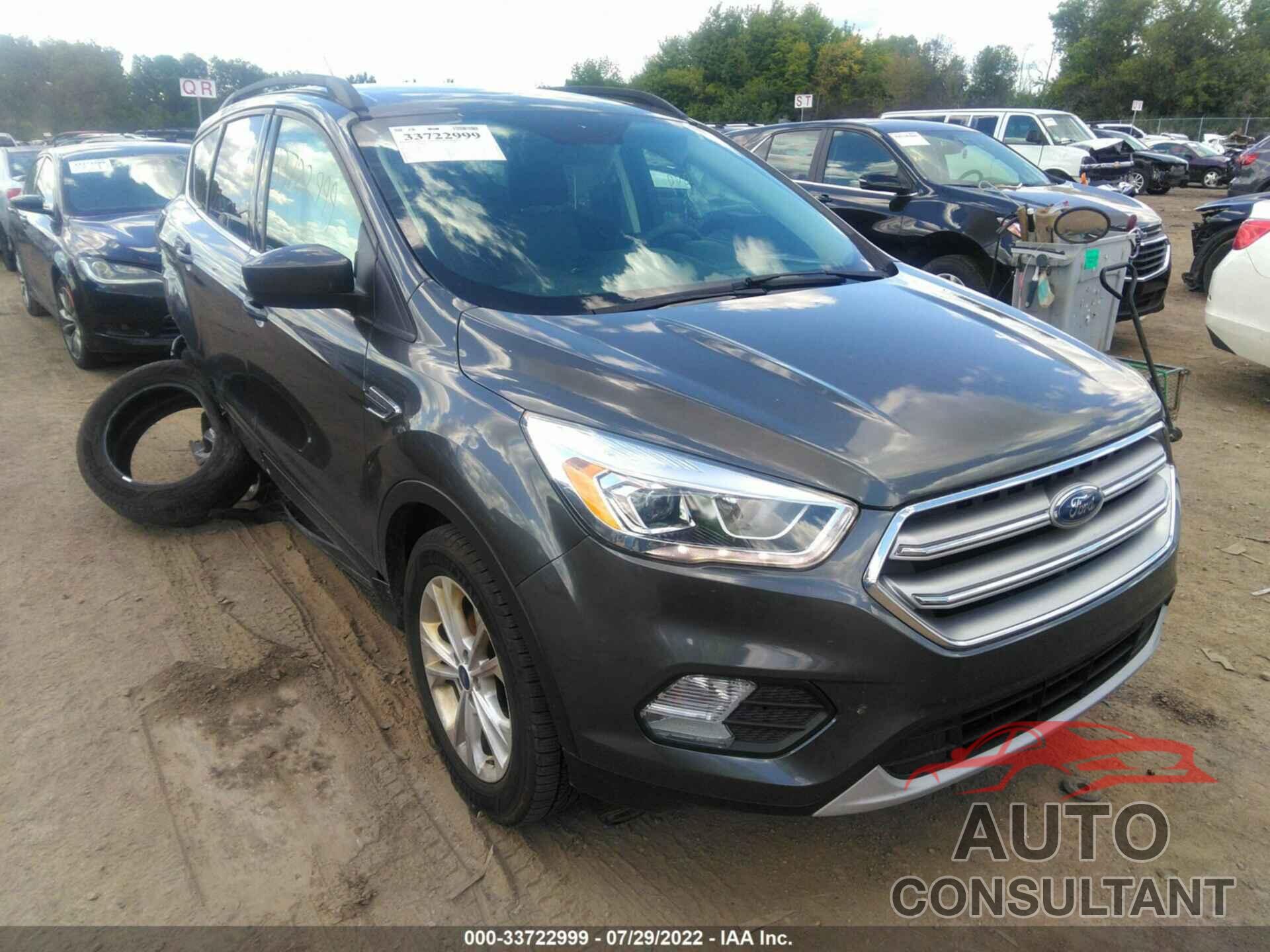 FORD ESCAPE 2017 - 1FMCU0GD7HUB73220