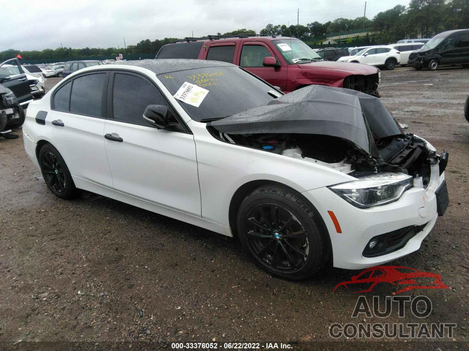 BMW 3 SERIES 2018 - WBA8A9C5XJAH13964