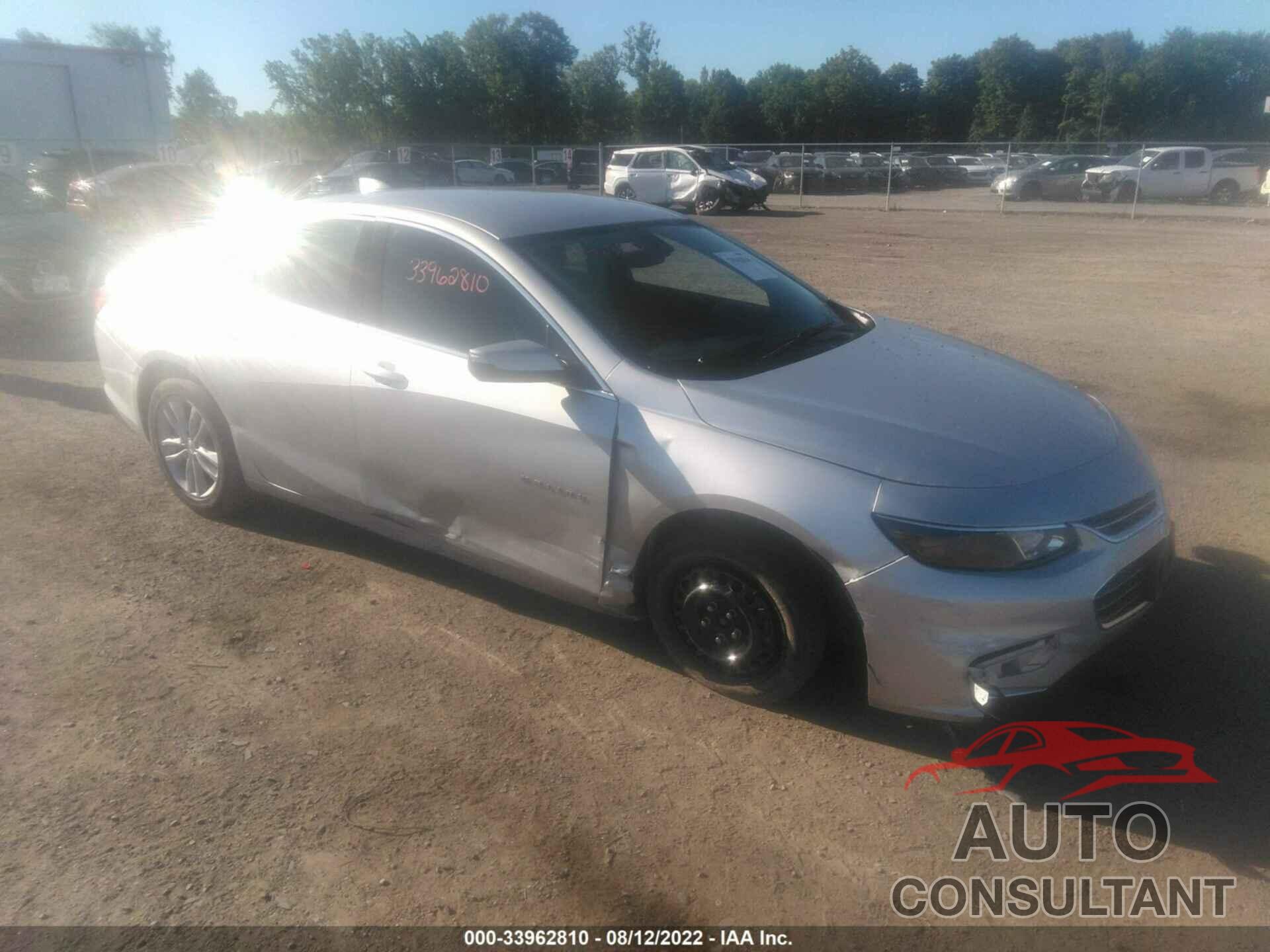 CHEVROLET MALIBU 2018 - 1G1ZD5ST4JF194202