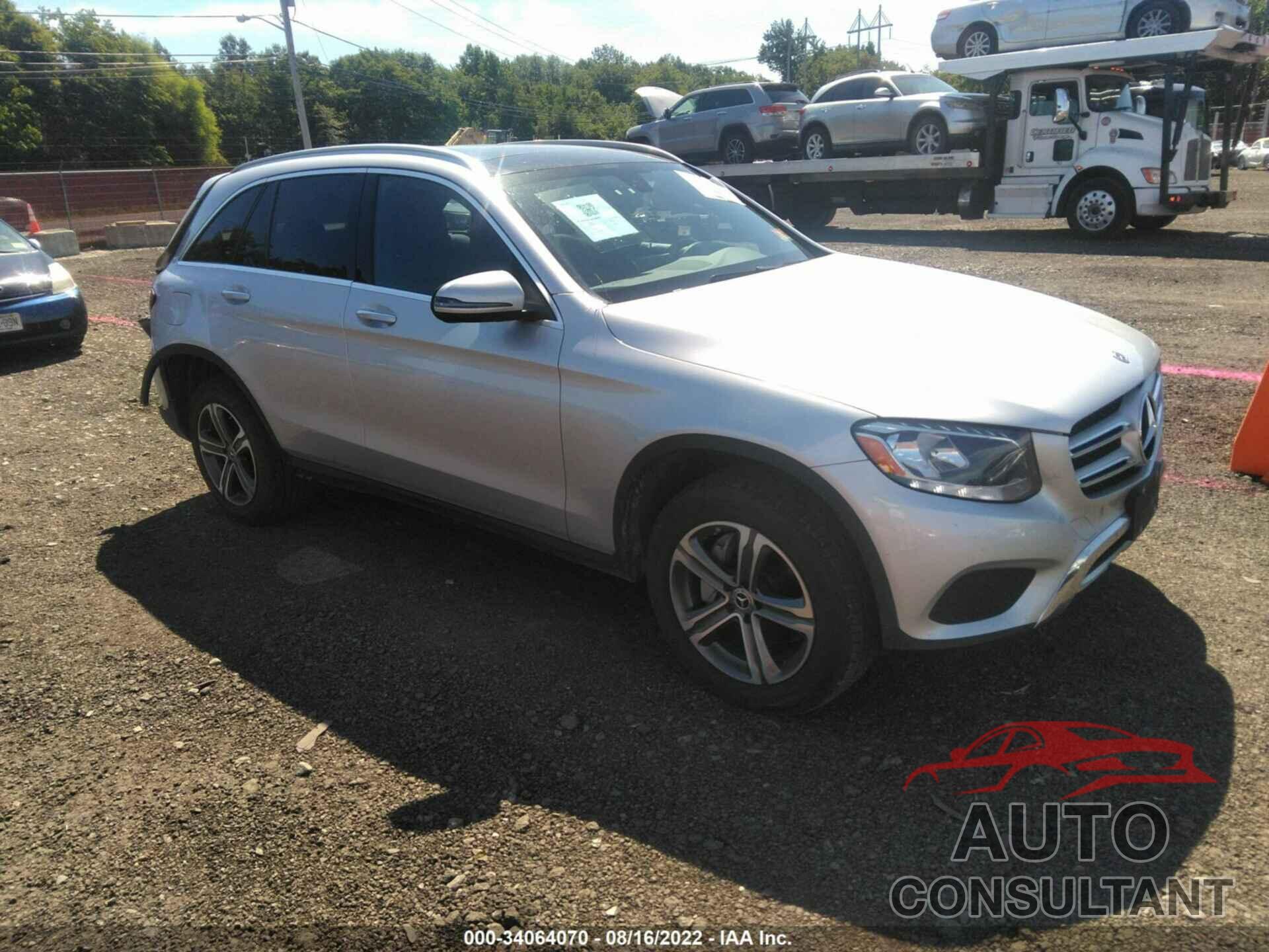 MERCEDES-BENZ GLC 2017 - WDC0G4KB5HF264612