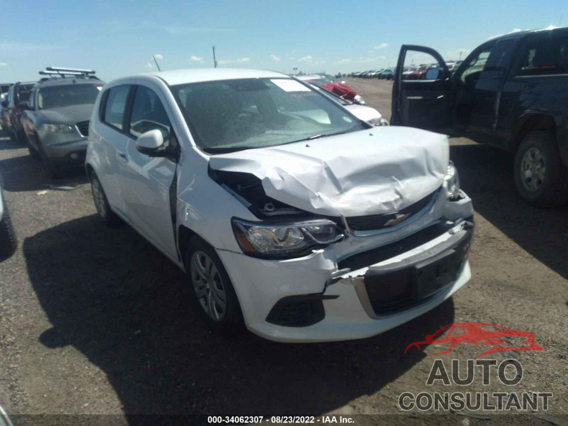 CHEVROLET SONIC 2020 - 1G1JG6SB1L4120865