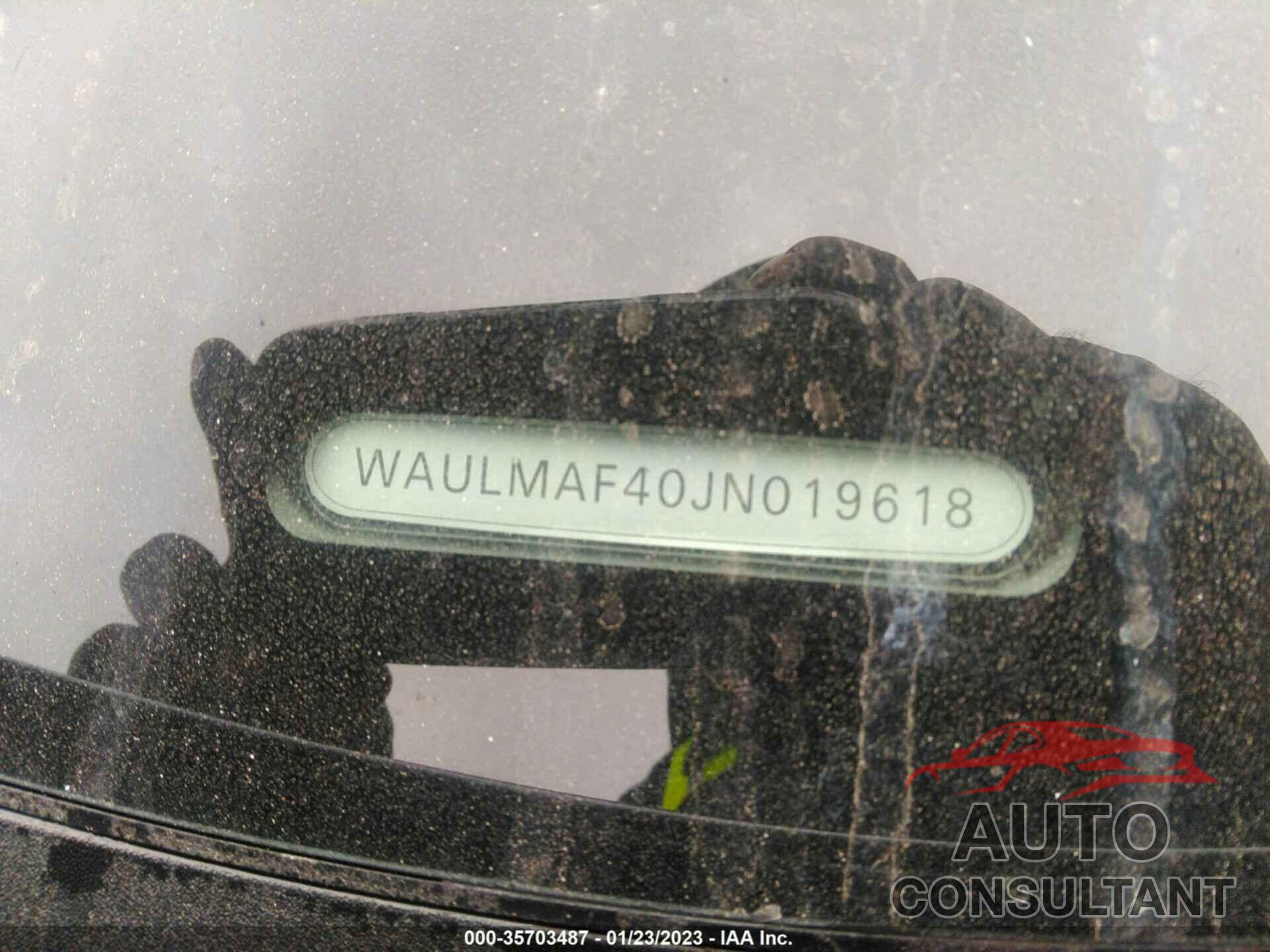 AUDI A4 2018 - WAULMAF40JN019618