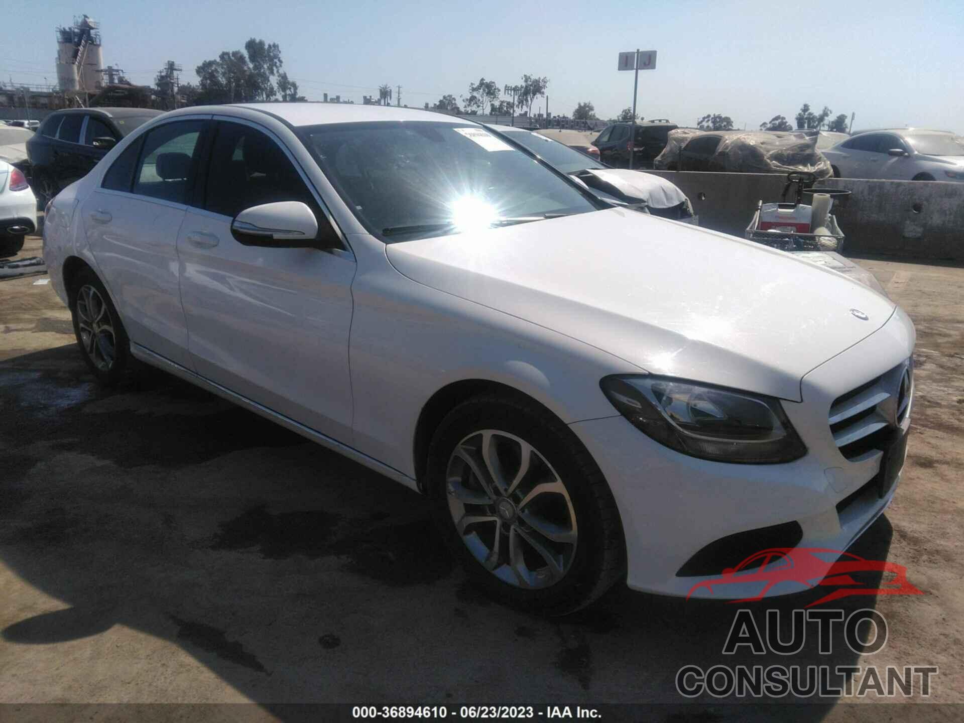 MERCEDES-BENZ C-CLASS 2015 - 55SWF4KB2FU015848