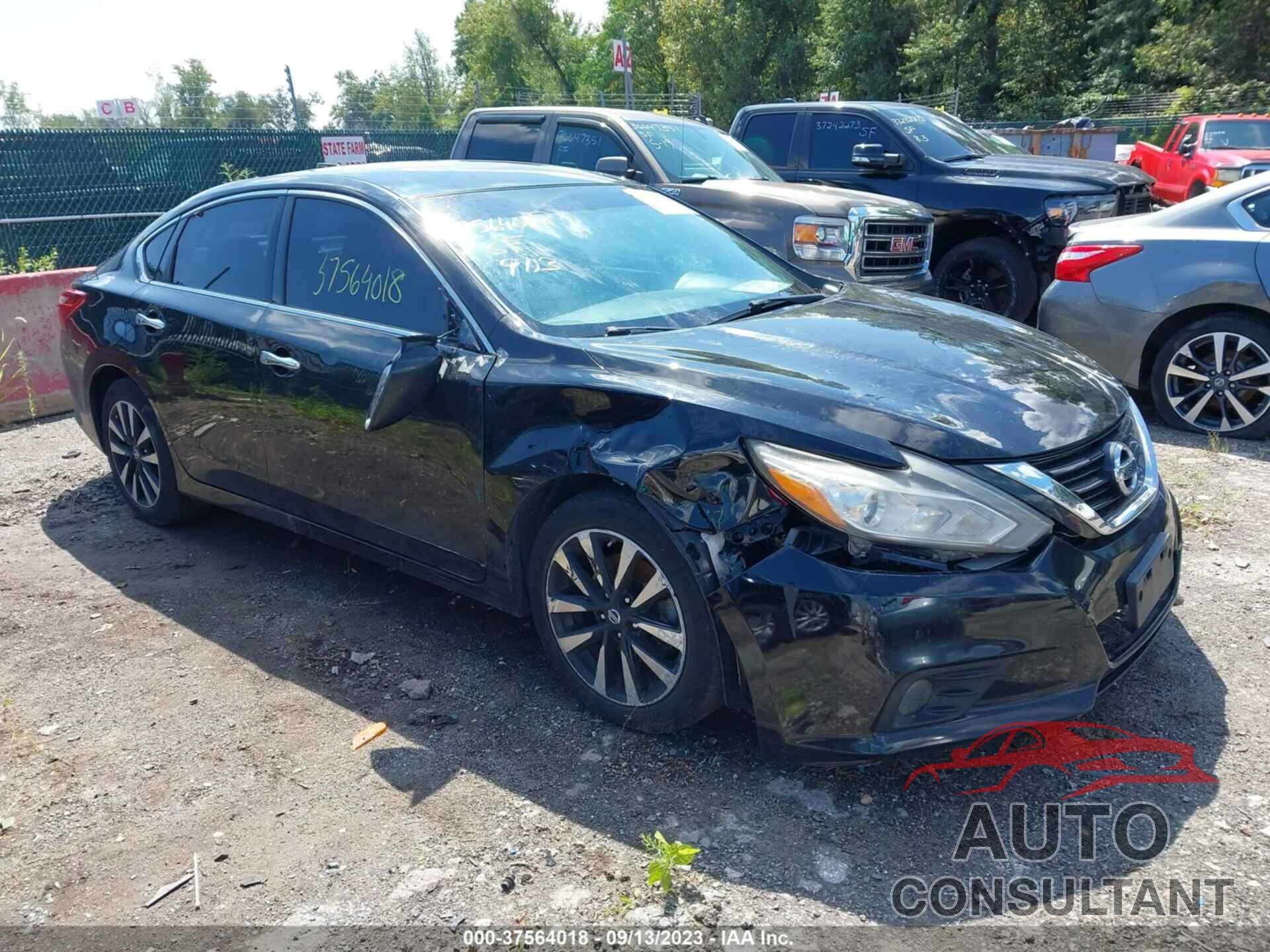 NISSAN ALTIMA 2018 - 1N4AL3APXJC269055