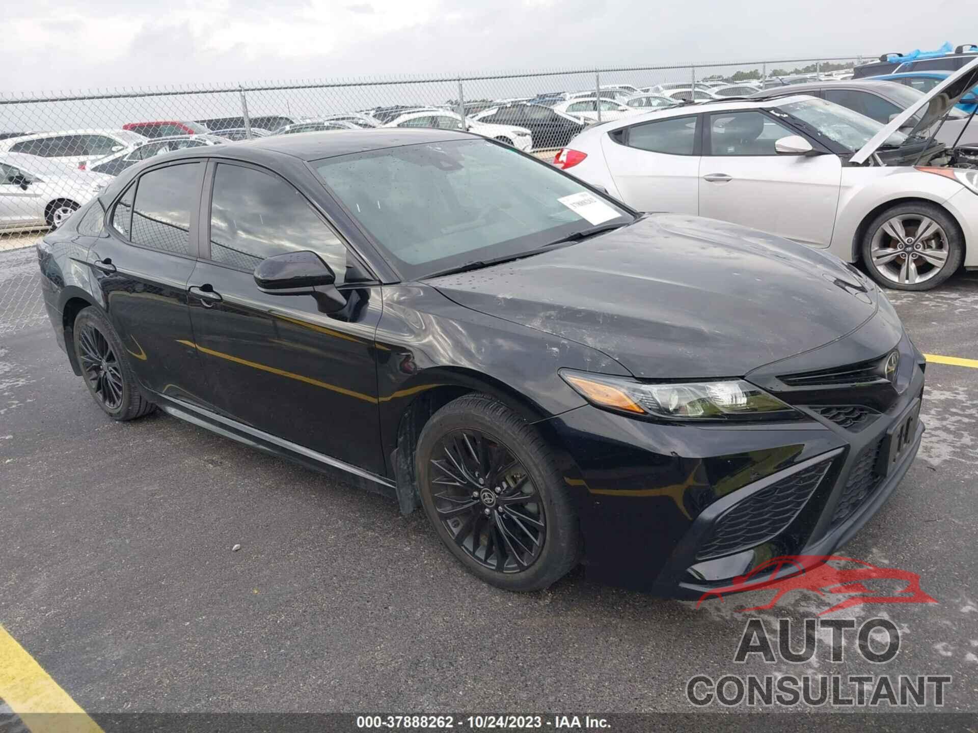 TOYOTA CAMRY 2021 - 4T1G11AK1MU466354