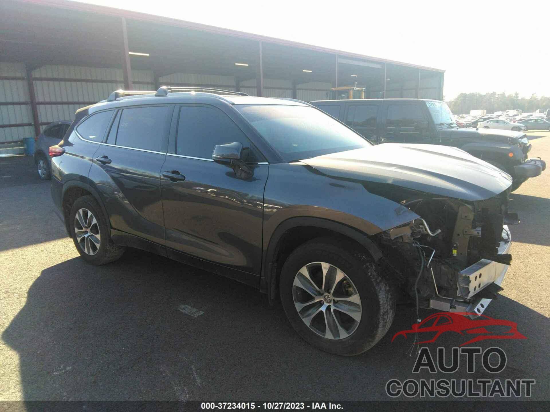 TOYOTA HIGHLANDER 2022 - 5TDGZRBH0NS221307