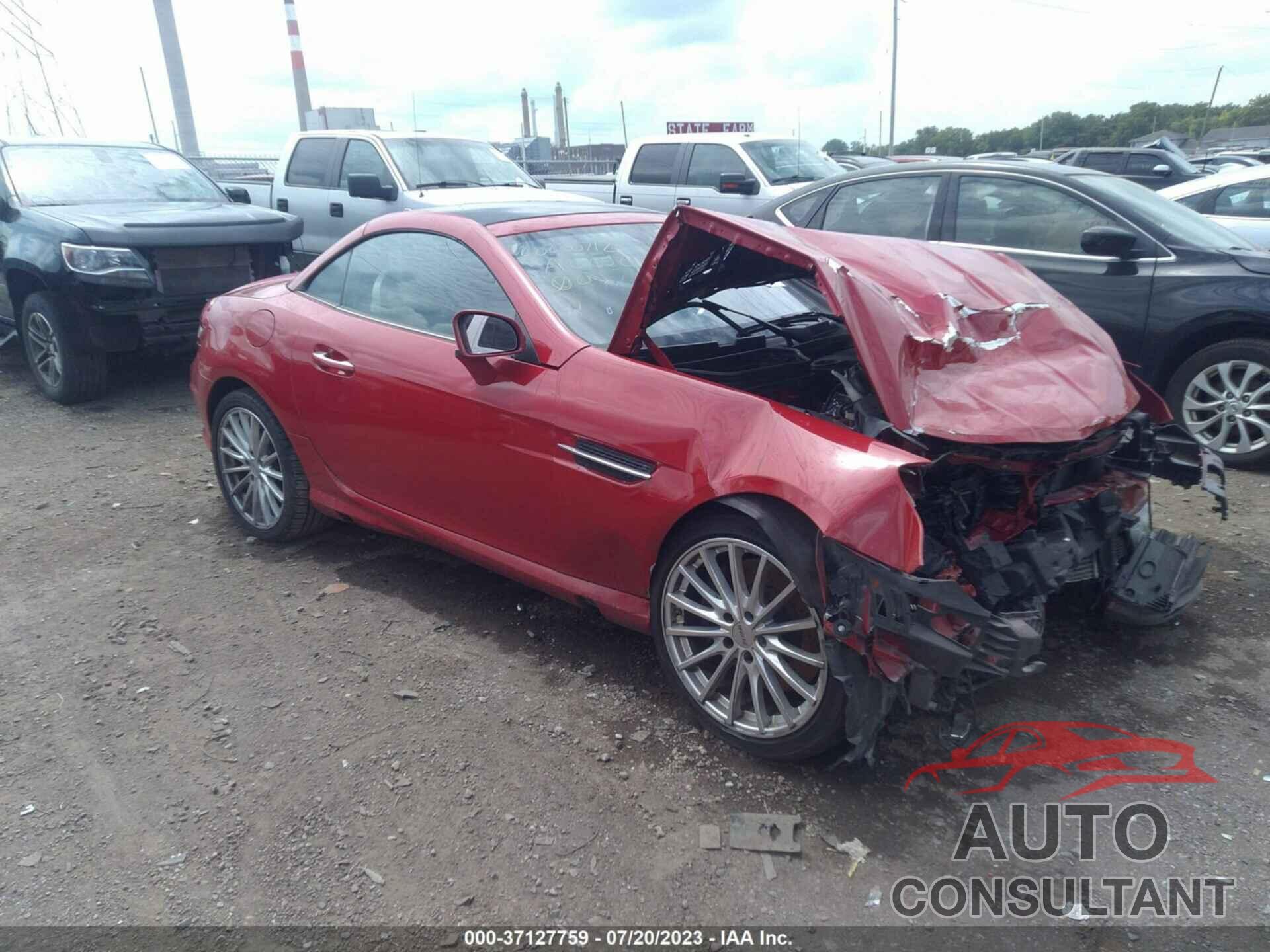 MERCEDES-BENZ SLK 250 2015 - WDDPK4HA8FF109072