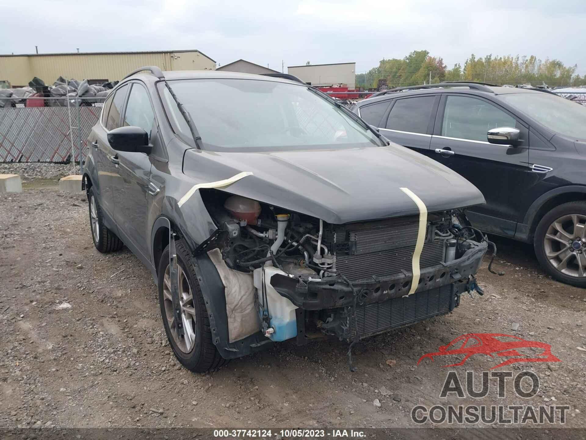 FORD ESCAPE 2018 - 1FMCU0HD6JUD28392