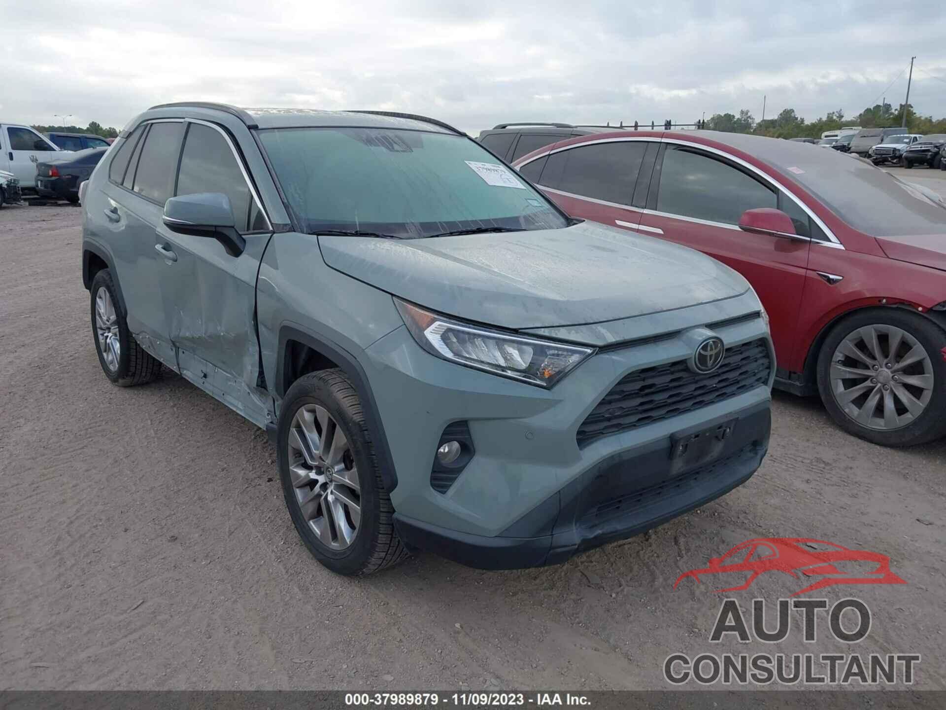 TOYOTA RAV4 2019 - 2T3C1RFV4KW034202