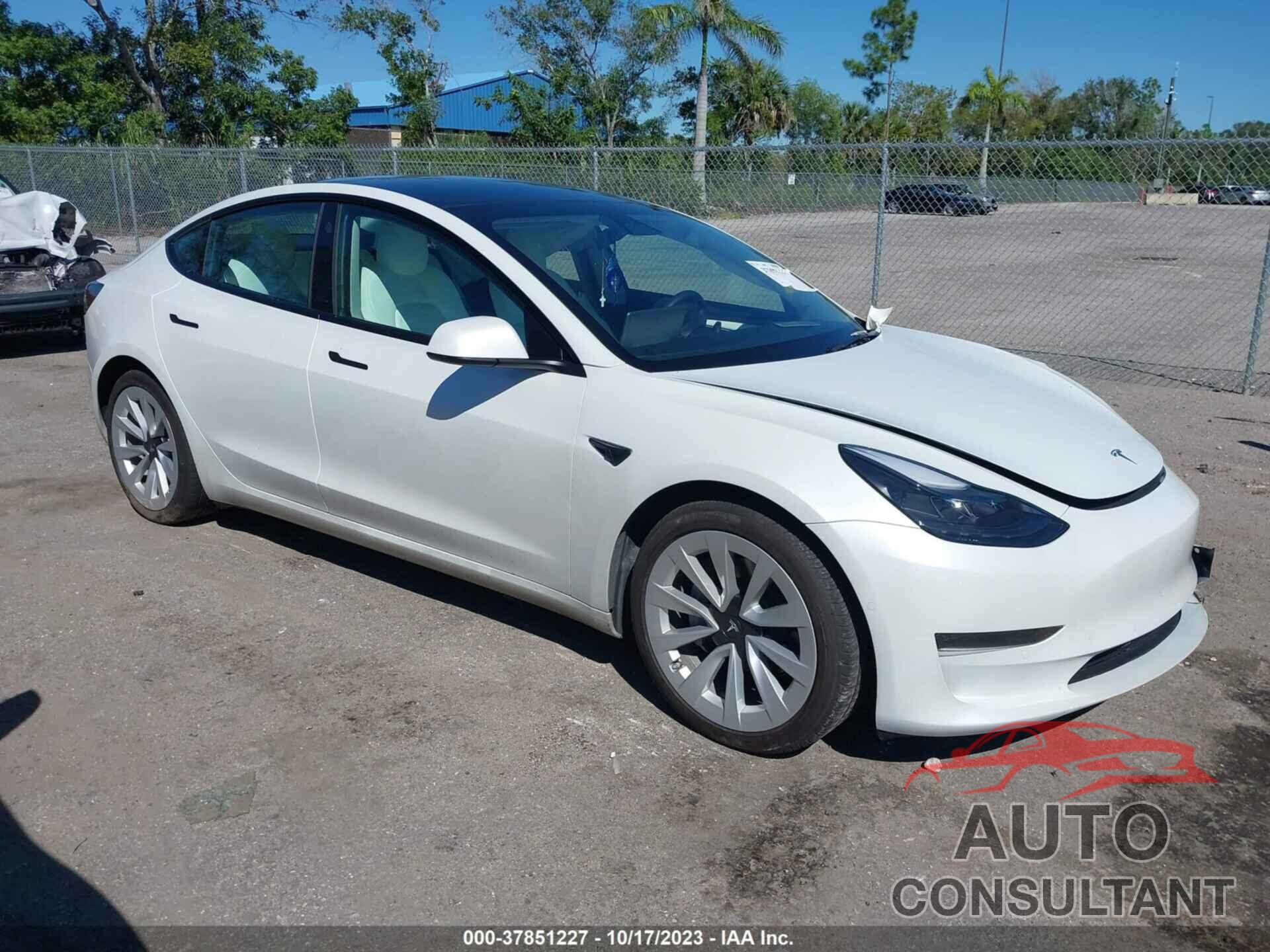 TESLA MODEL 3 2022 - 5YJ3E1EA0NF347102