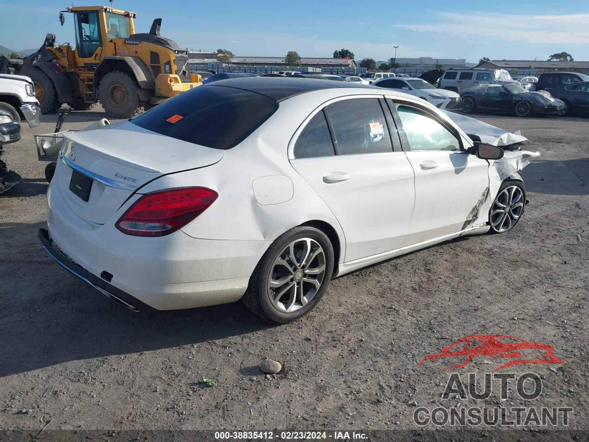 MERCEDES-BENZ C 300 2016 - 55SWF4KB9GU137253