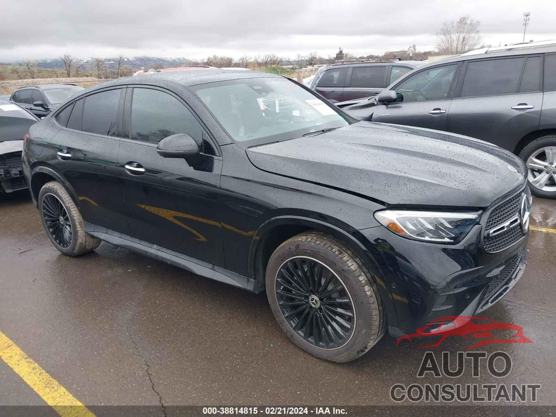 MERCEDES-BENZ GLC 300 2024 - W1NKJ4HBXRF124475