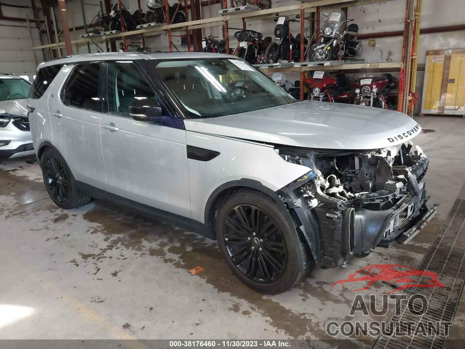 LAND ROVER DISCOVERY 2017 - SALRRBBV9HA011661