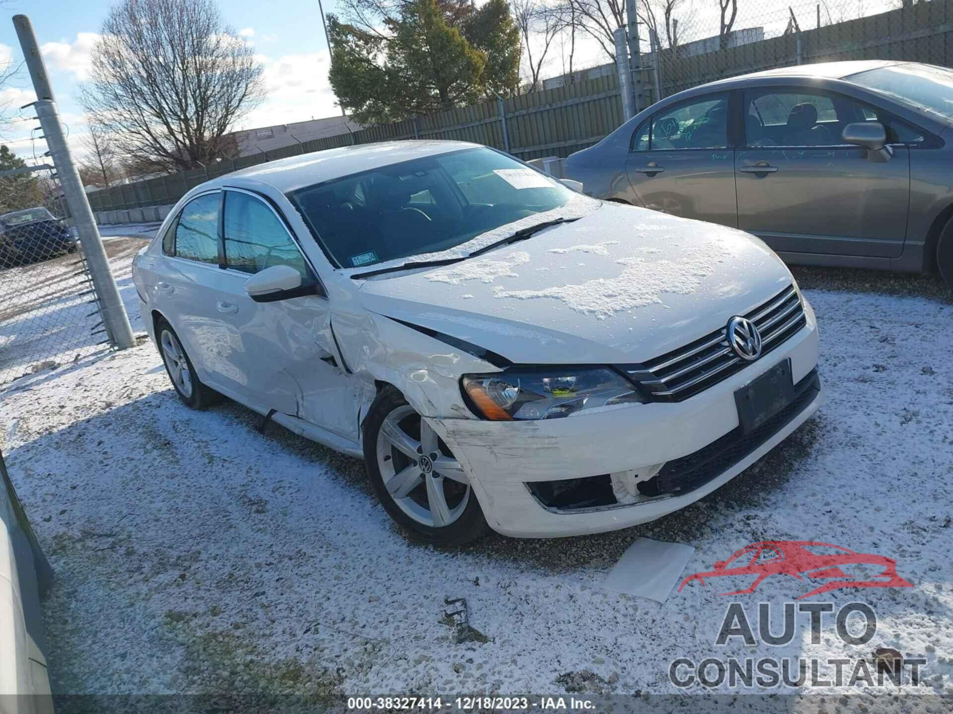 VOLKSWAGEN PASSAT 2013 - 1VWBP7A34DC124652