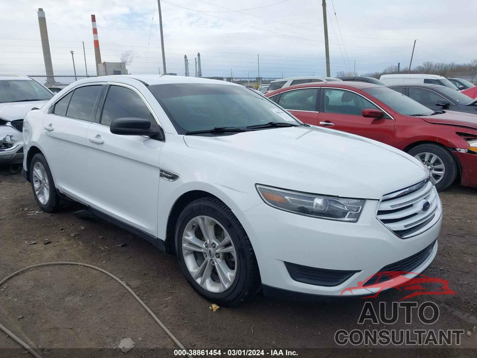 FORD TAURUS 2016 - 1FAHP2D82GG109237