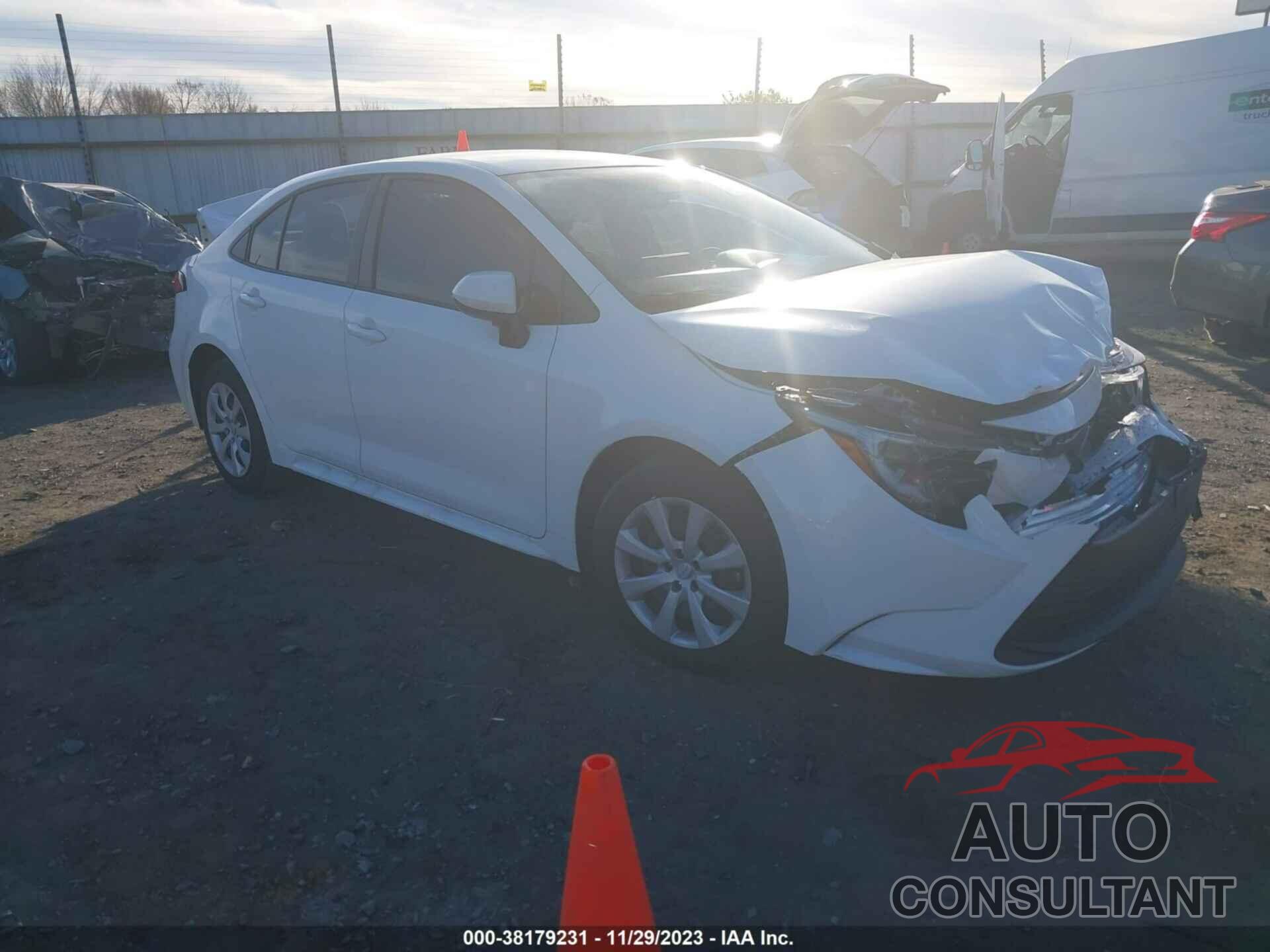 TOYOTA COROLLA 2023 - JTDBCMFE4PJ009623