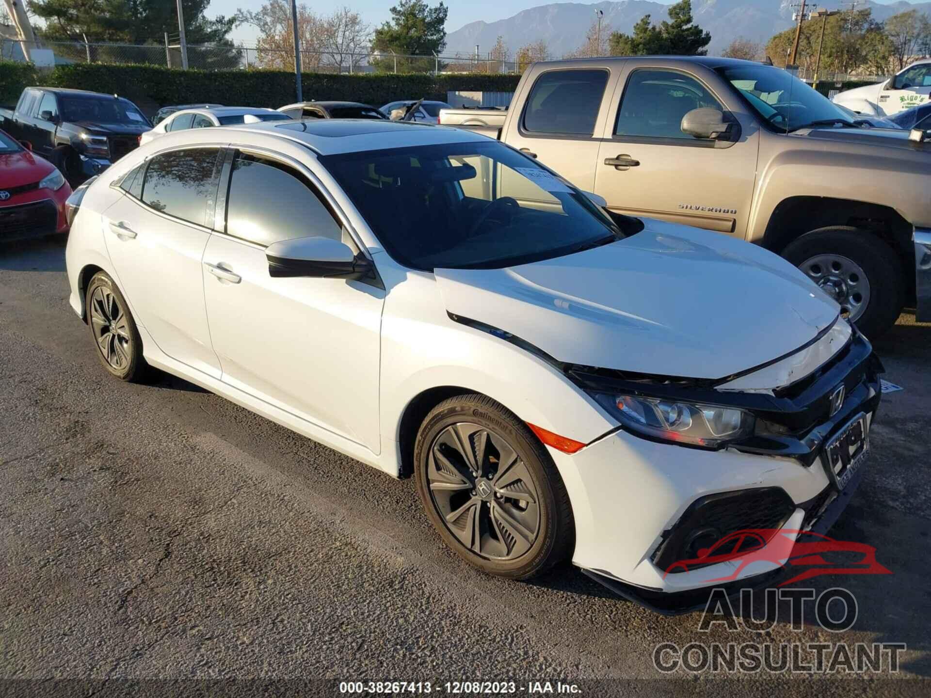 HONDA CIVIC 2018 - SHHFK7H58JU430194