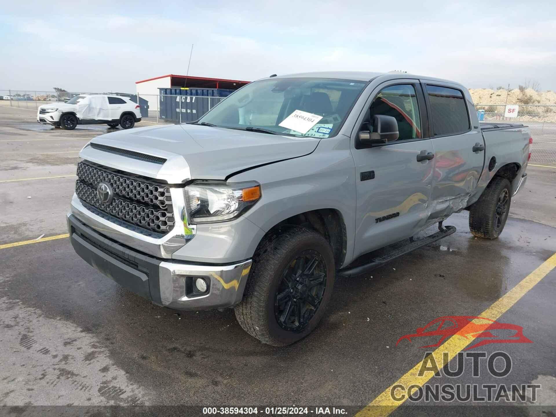 TOYOTA TUNDRA 2019 - 5TFDW5F18KX849798