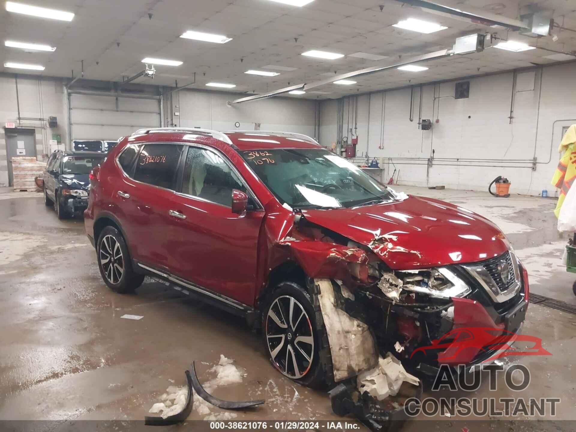 NISSAN ROGUE 2019 - 5N1AT2MV6KC814969