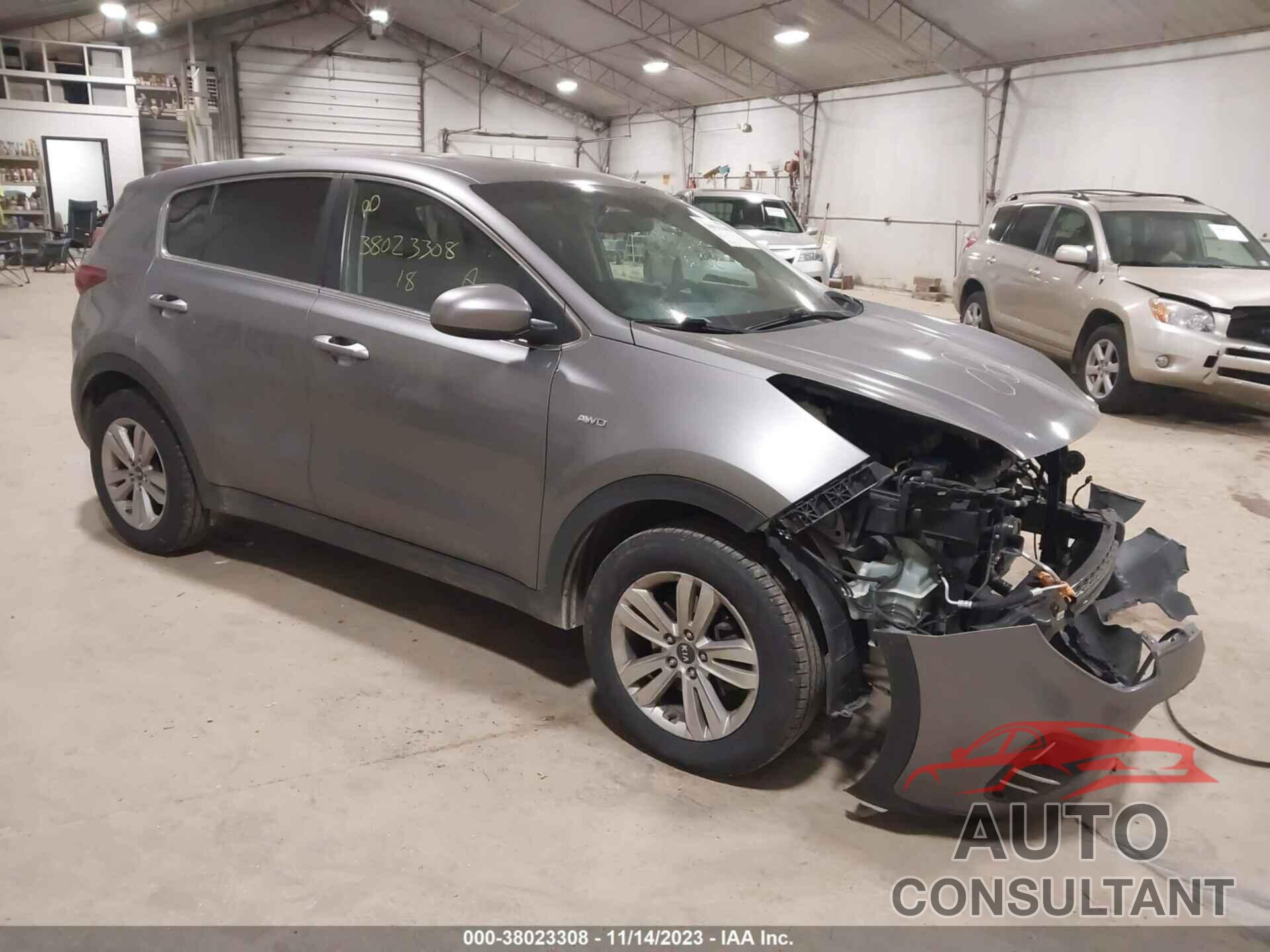 KIA SPORTAGE 2018 - KNDPMCAC7J7419856