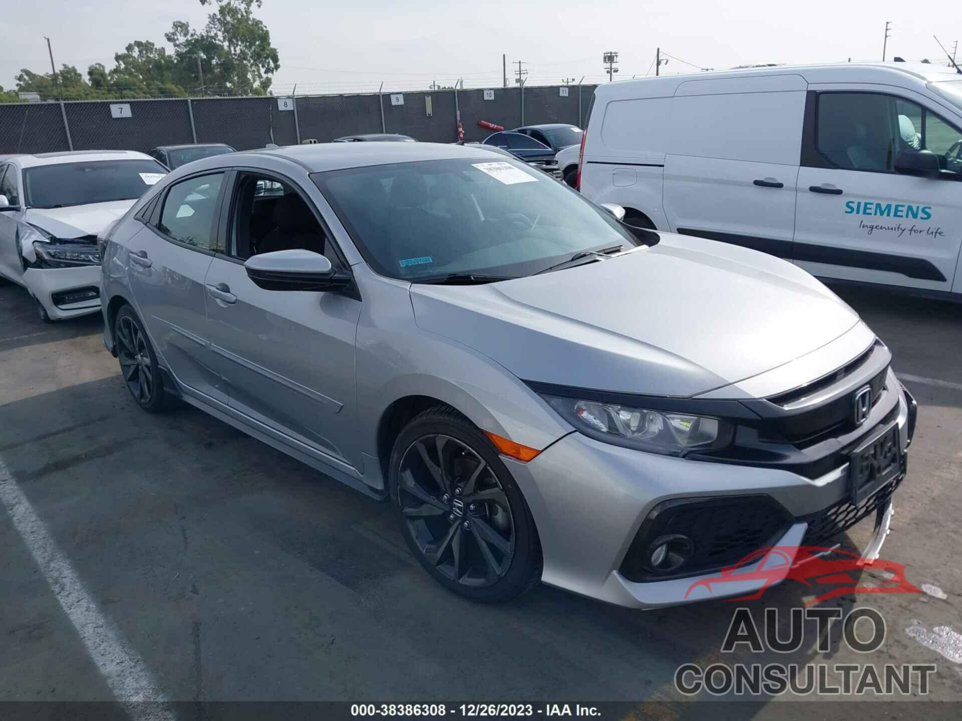 HONDA CIVIC 2018 - SHHFK7G44JU203920