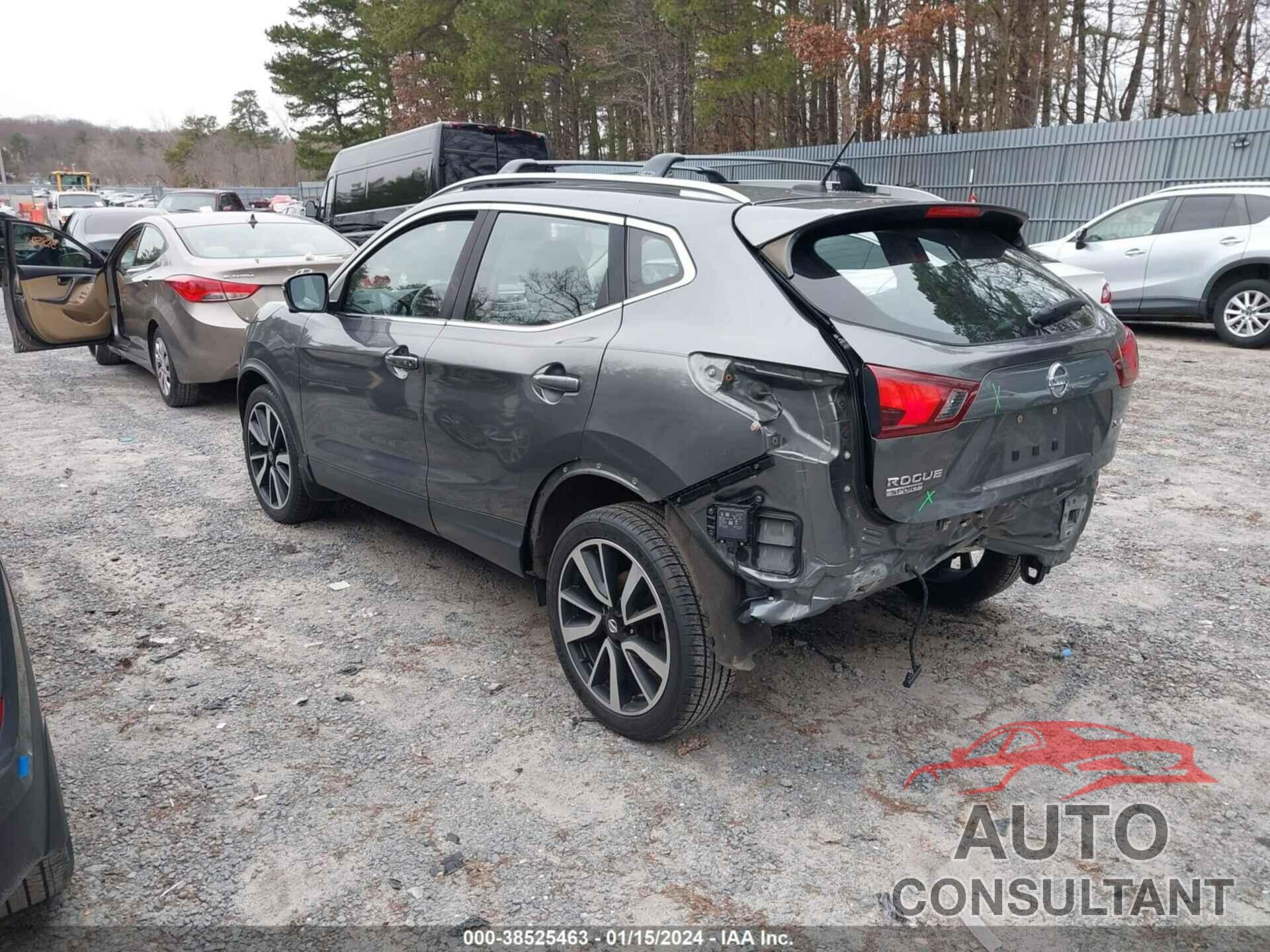 NISSAN ROGUE SPORT 2018 - JN1BJ1CR1JW203468