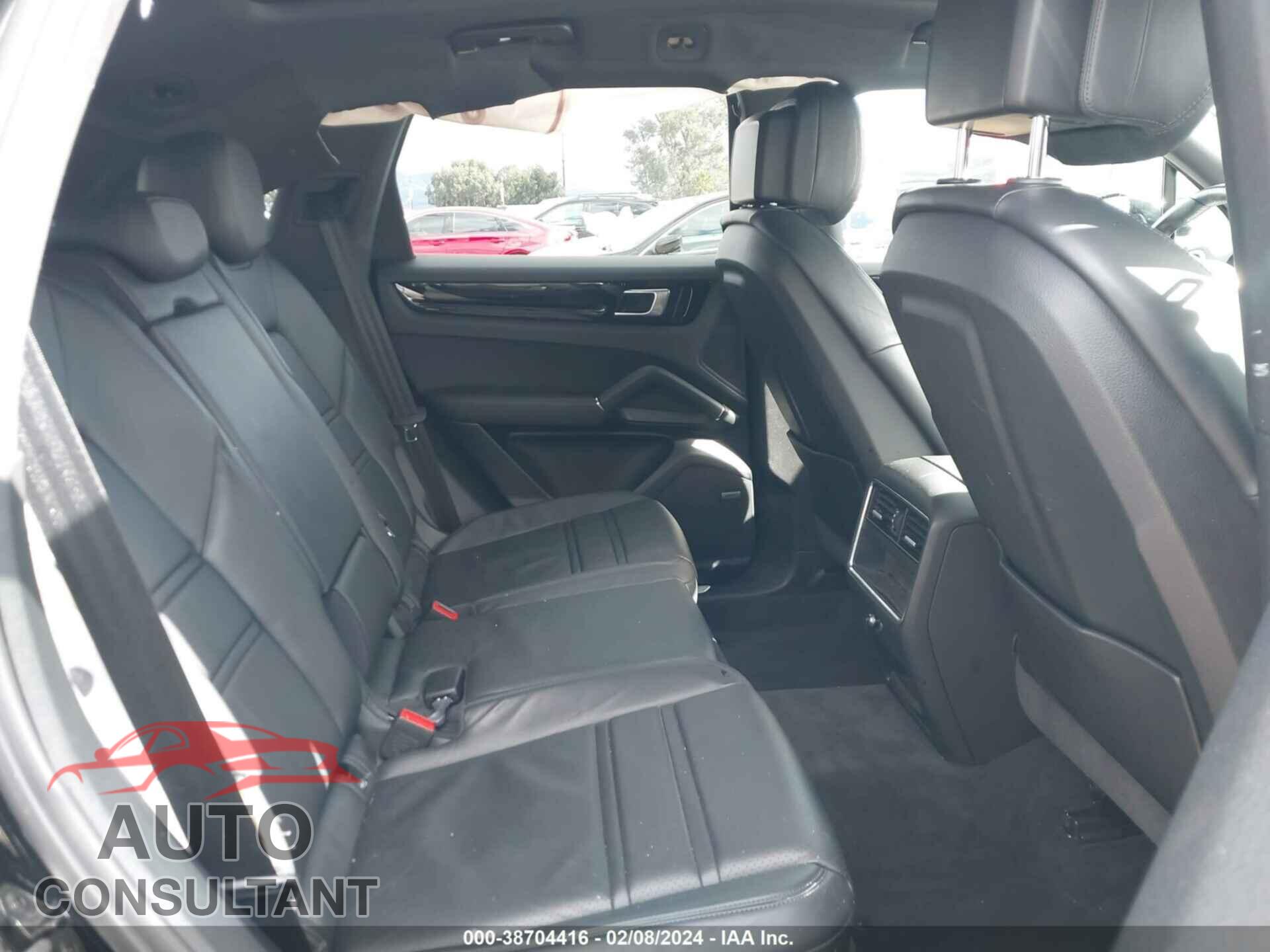 PORSCHE CAYENNE 2019 - WP1AA2AY3KDA17645