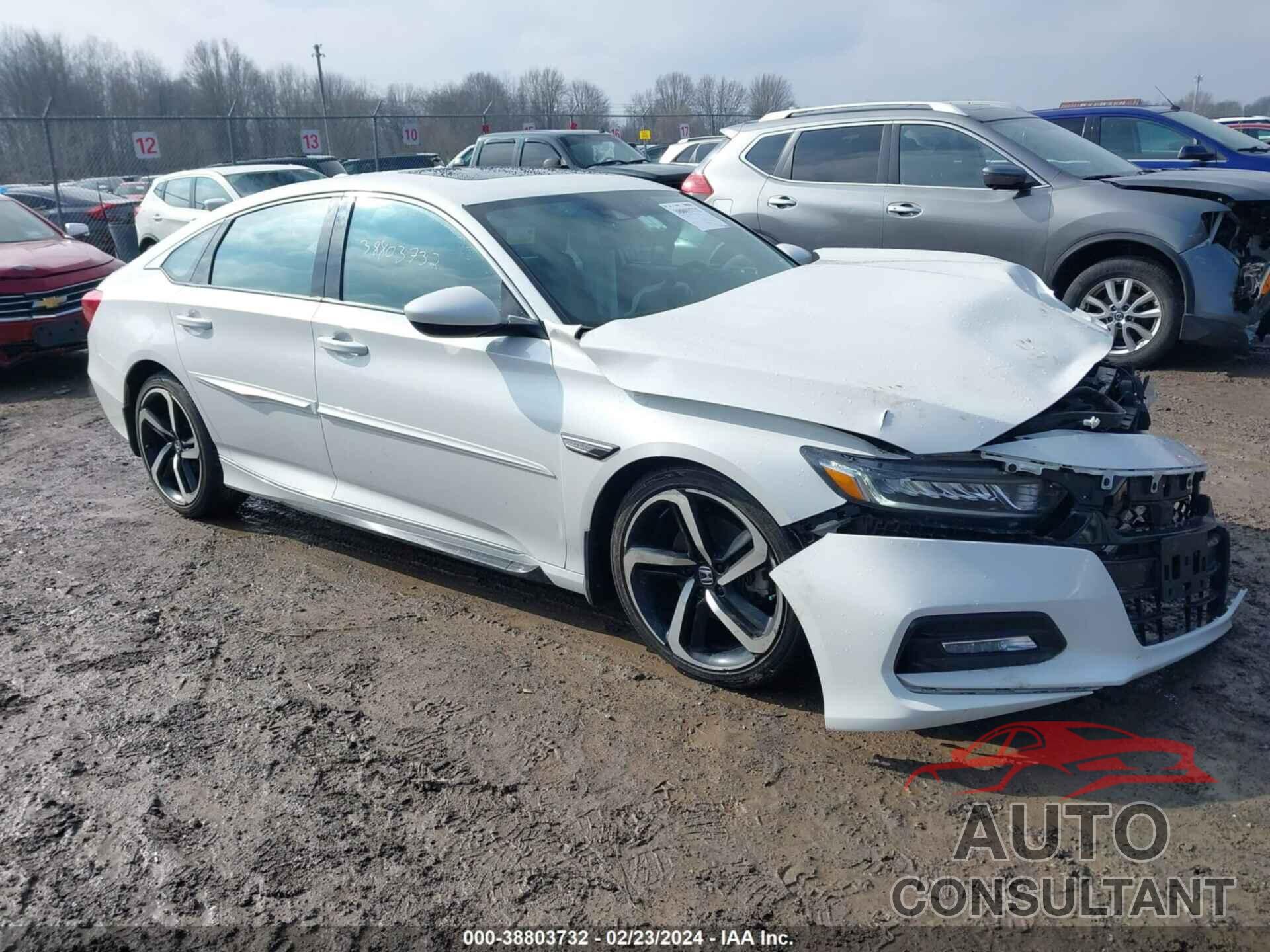 HONDA ACCORD 2018 - 1HGCV2F32JA022395