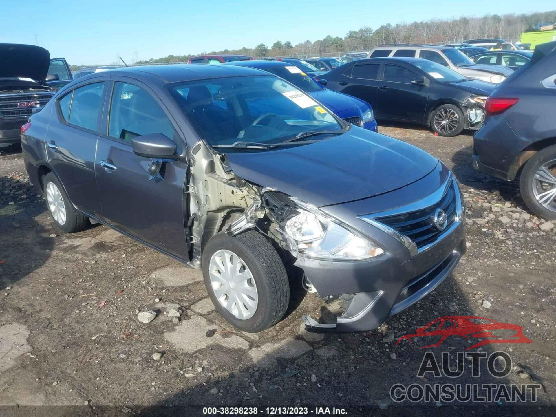 NISSAN VERSA 2017 - 3N1CN7AP0HL835438