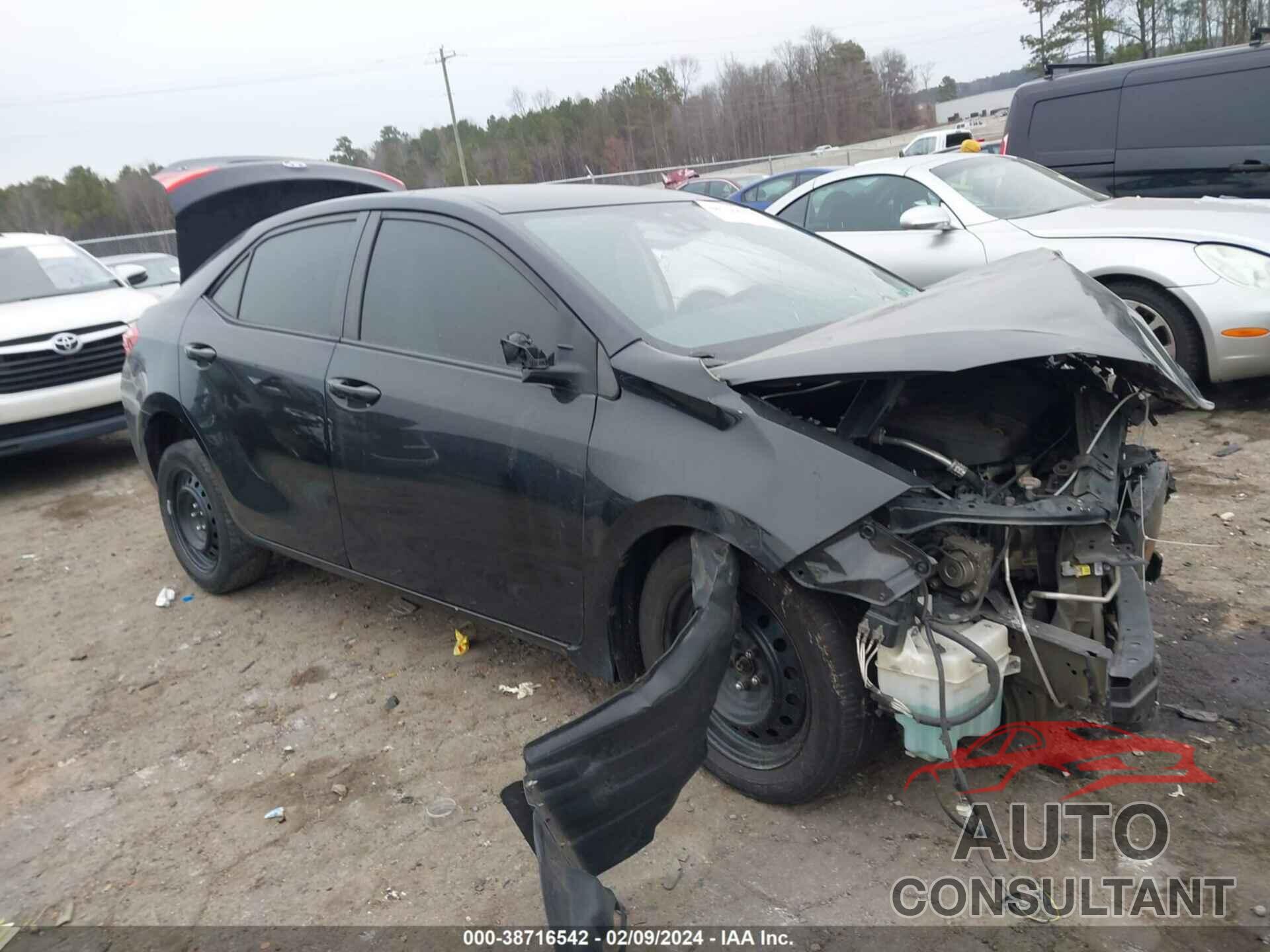 TOYOTA COROLLA 2018 - 5YFBURHE4JP788337