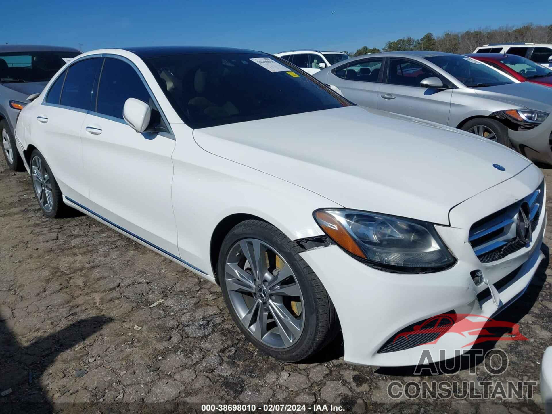 MERCEDES-BENZ C 300 2017 - 55SWF4JB1HU221652