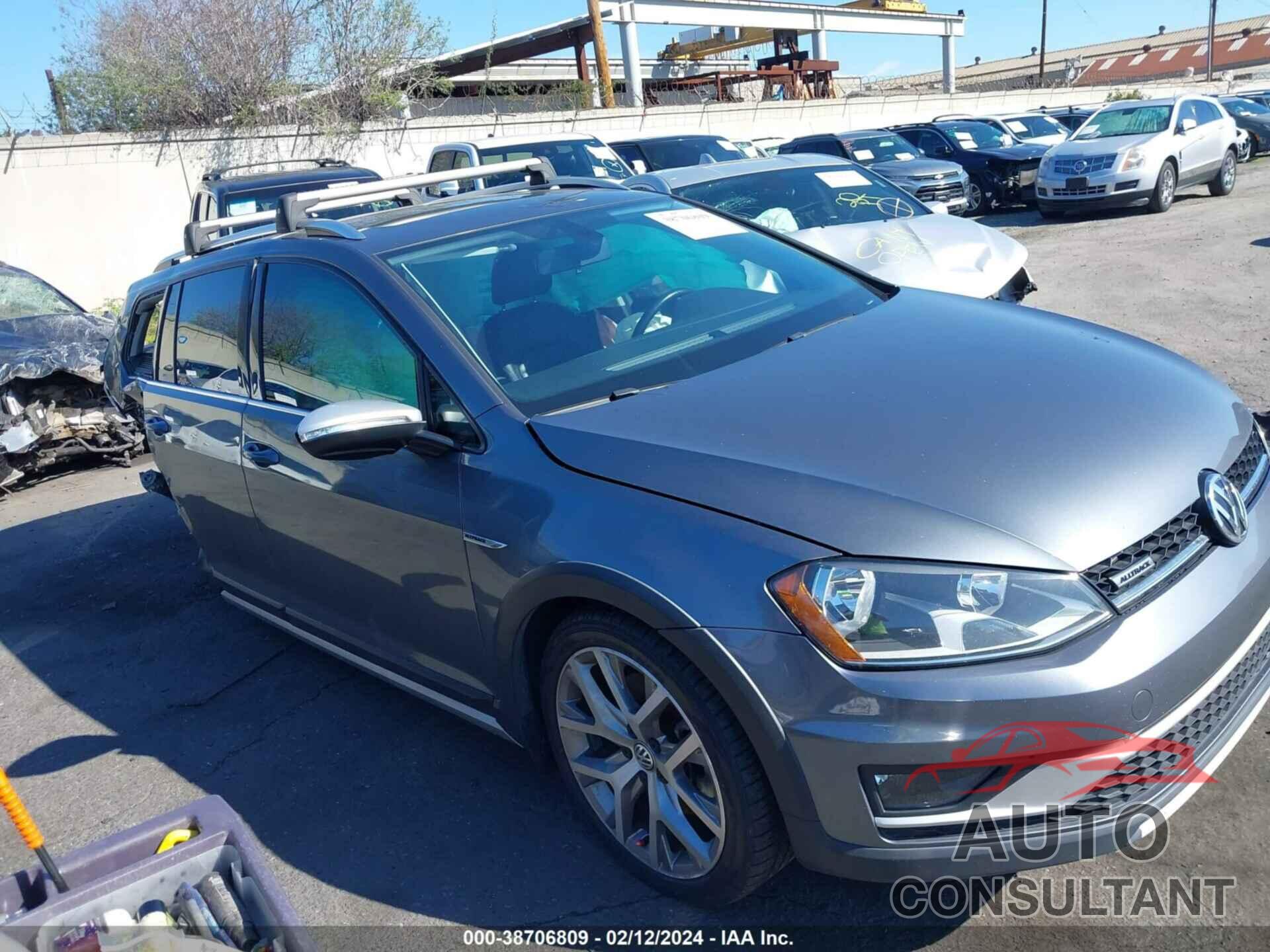 VOLKSWAGEN GOLF ALLTRACK 2017 - 3VWH17AU6HM520896