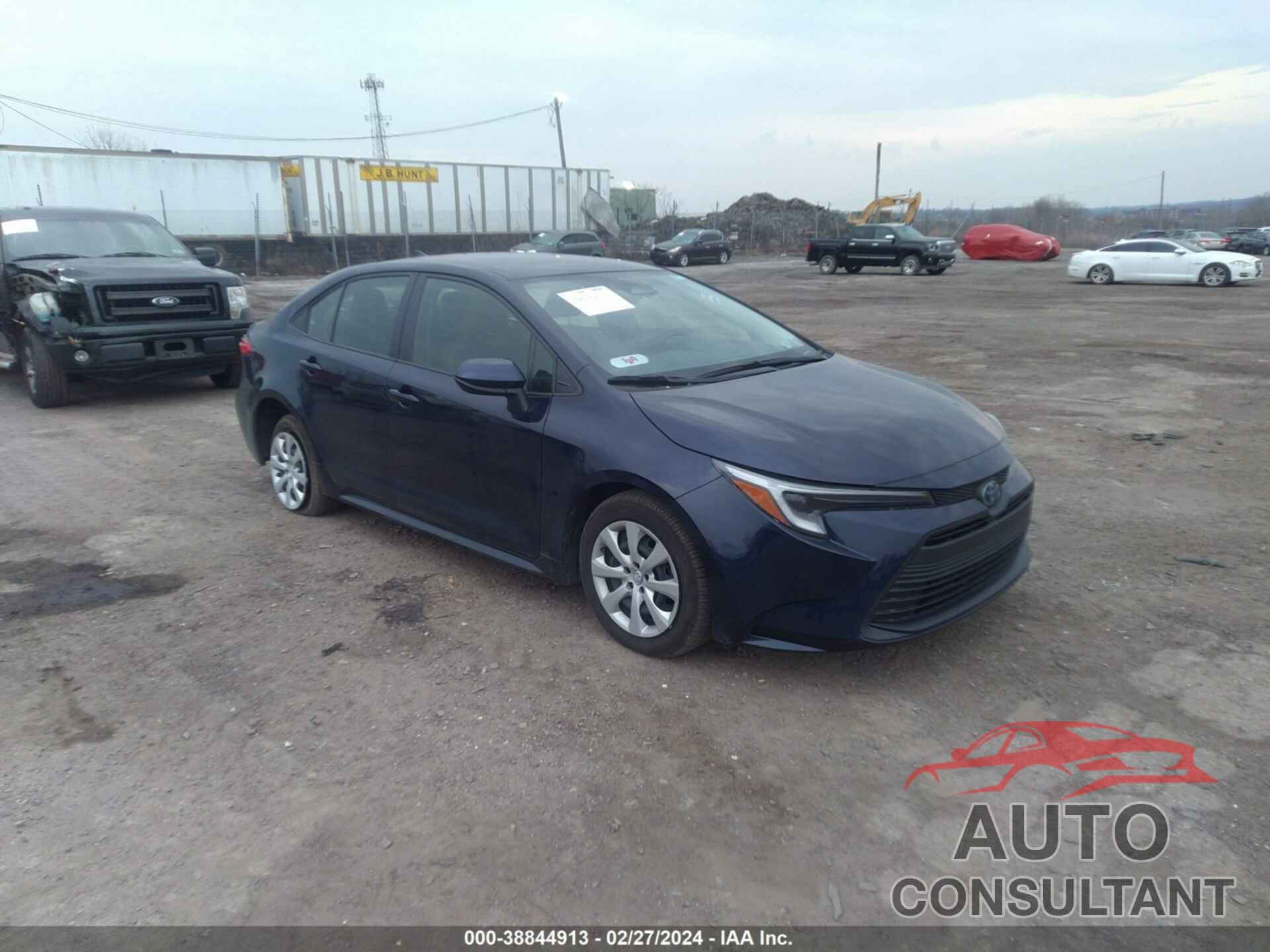 TOYOTA COROLLA 2023 - JTDBCMFE3PJ005966