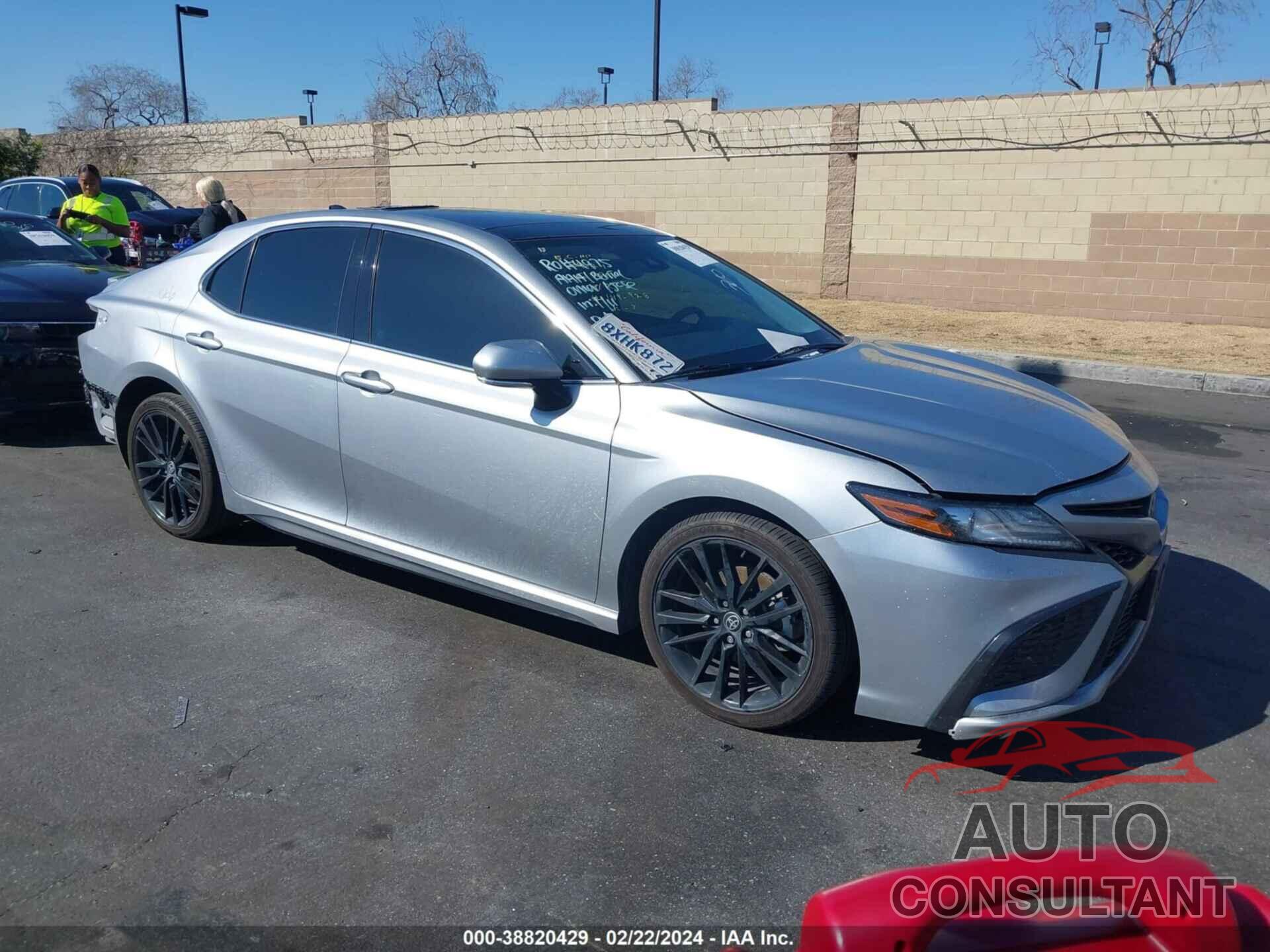 TOYOTA CAMRY 2021 - 4T1K61AK8MU595977