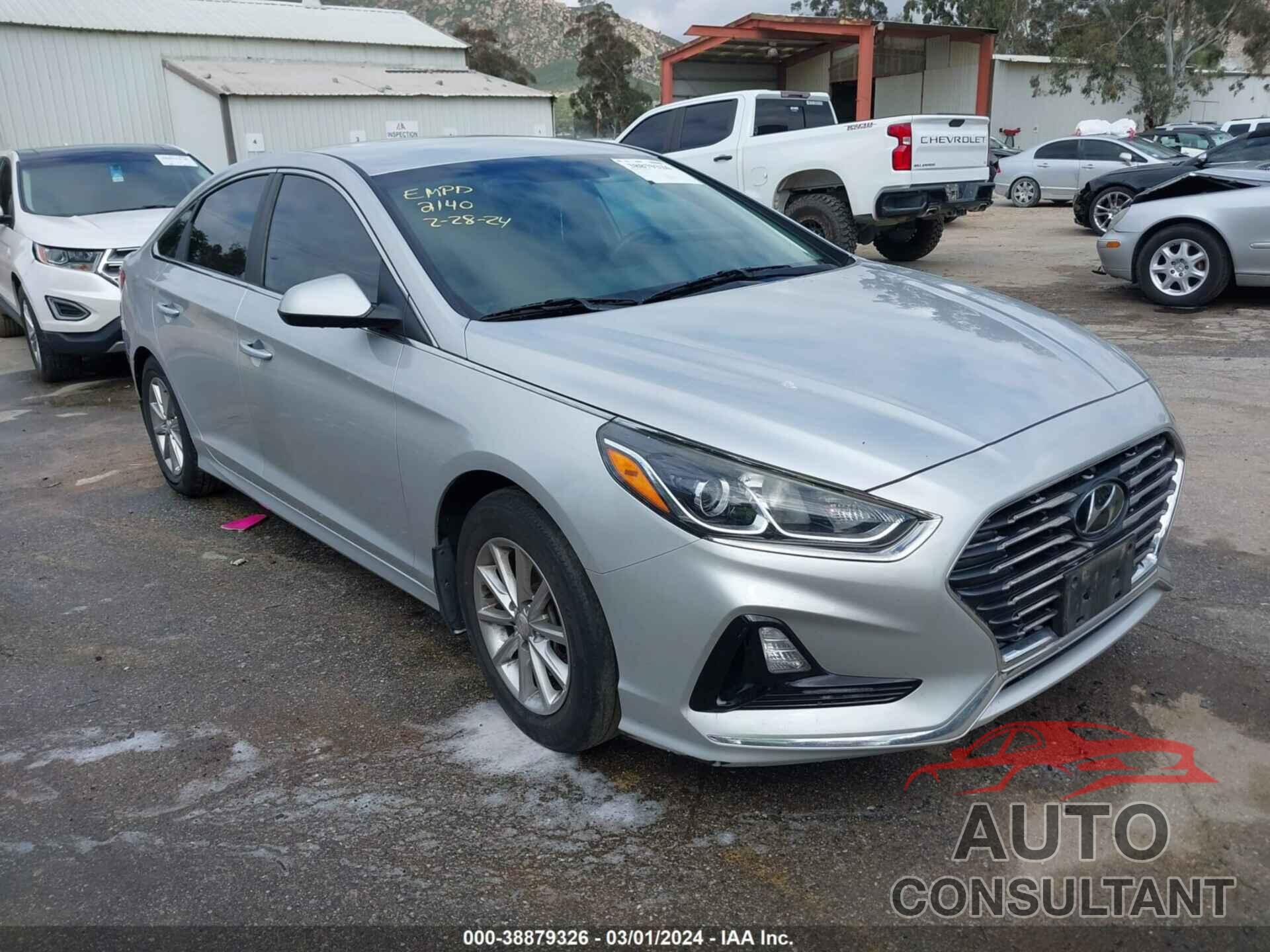 HYUNDAI SONATA 2018 - 5NPE24AF4JH698689