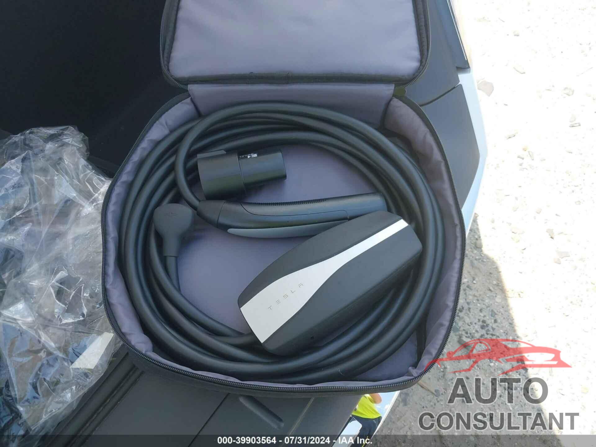 TESLA MODEL X 2020 - 5YJXCDE21LF248321