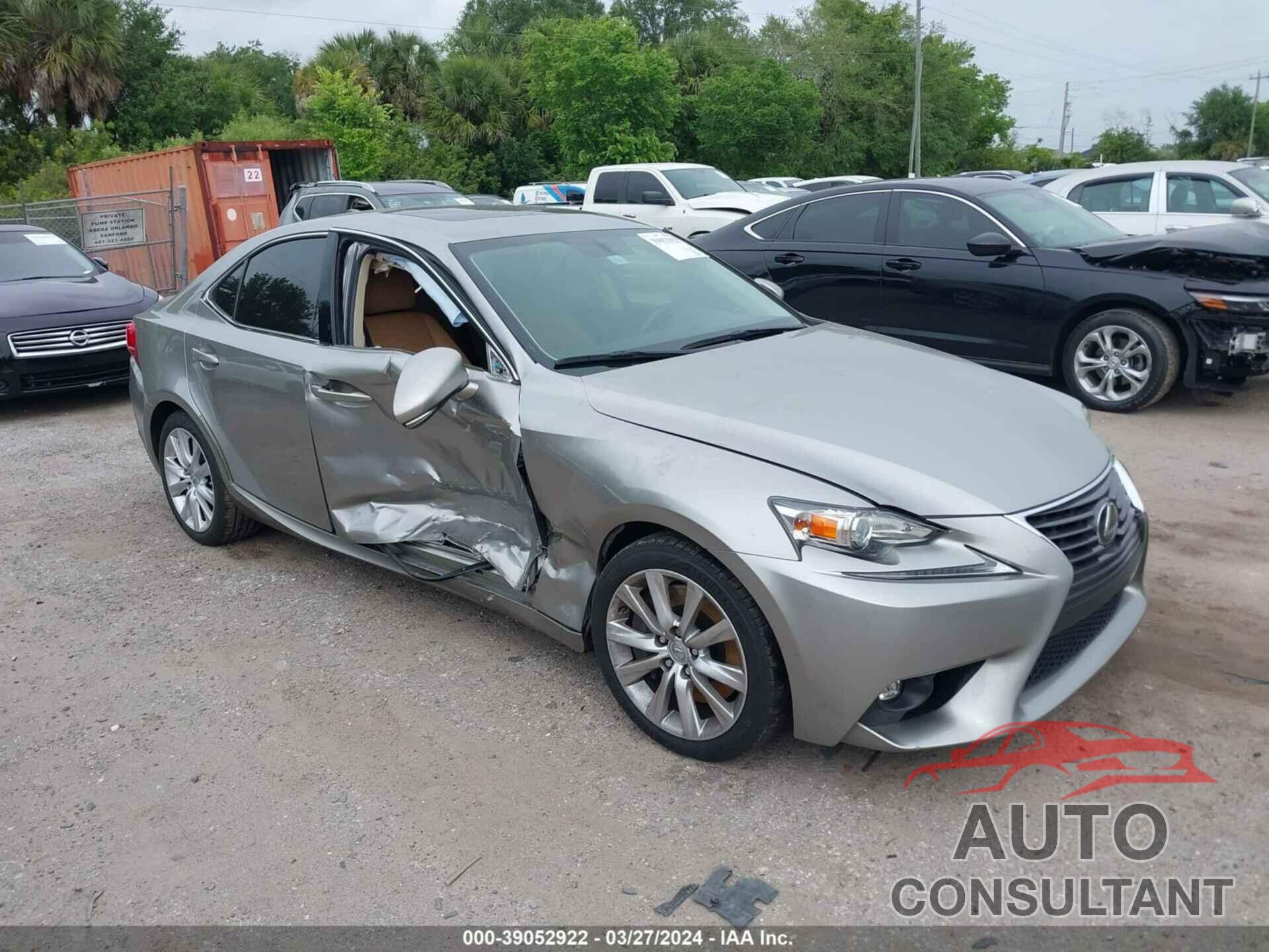 LEXUS IS 200T 2016 - JTHBA1D28G5005109