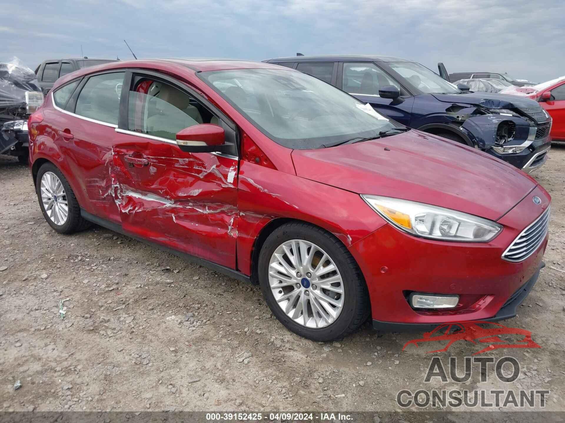 FORD FOCUS 2017 - 1FADP3N20HL333985