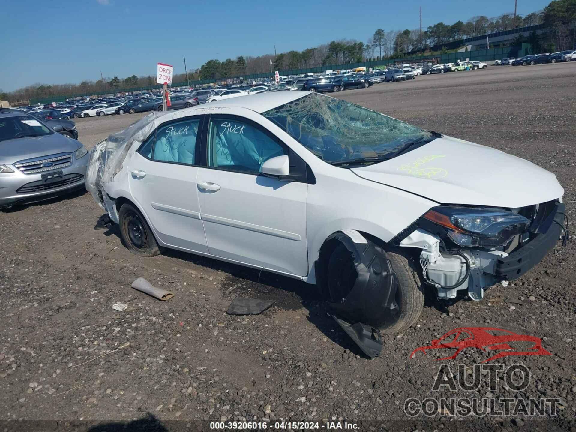 TOYOTA COROLLA 2018 - 2T1BURHE3JC094139