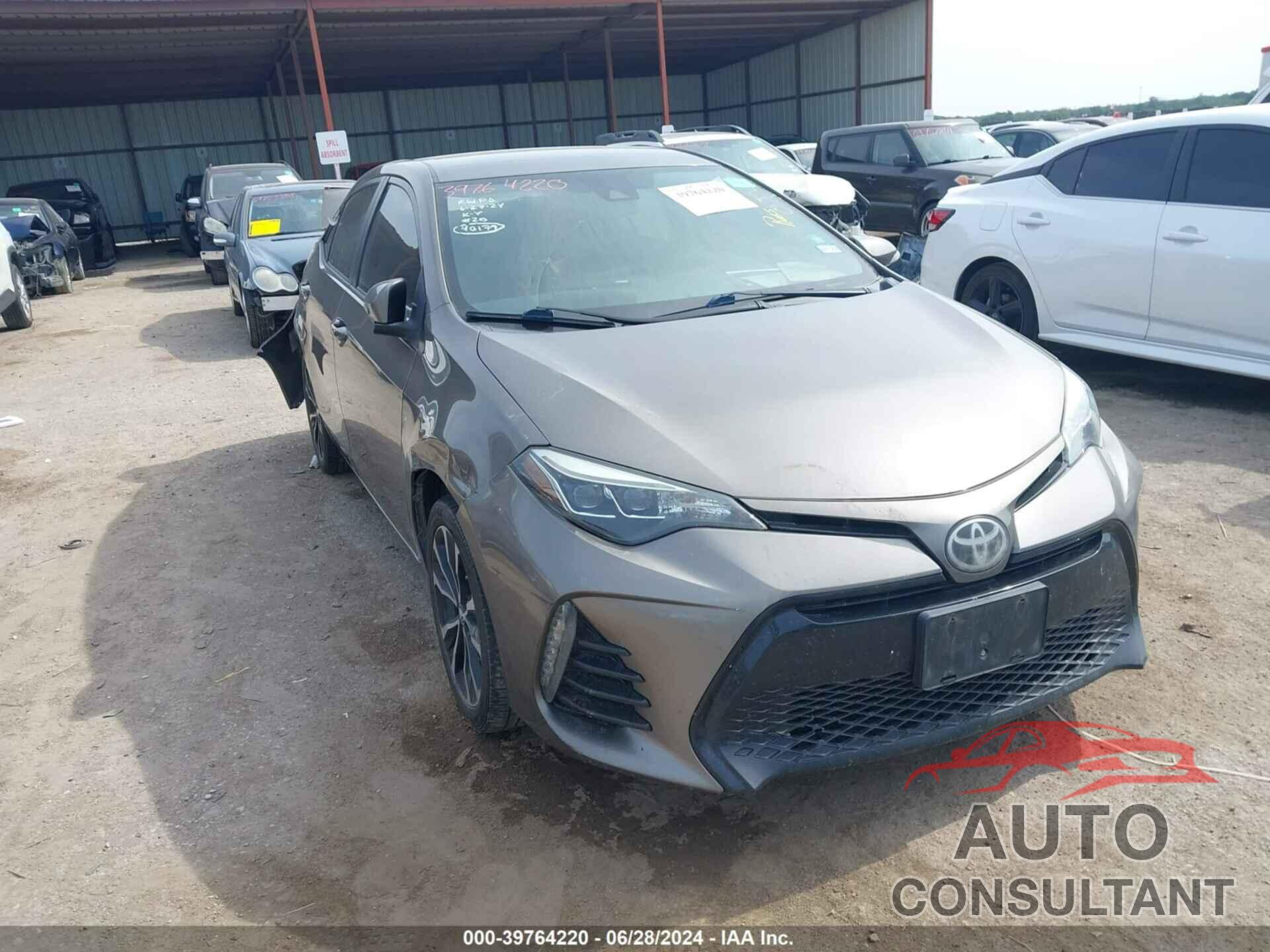 TOYOTA COROLLA 2017 - 5YFBURHE2HP673858