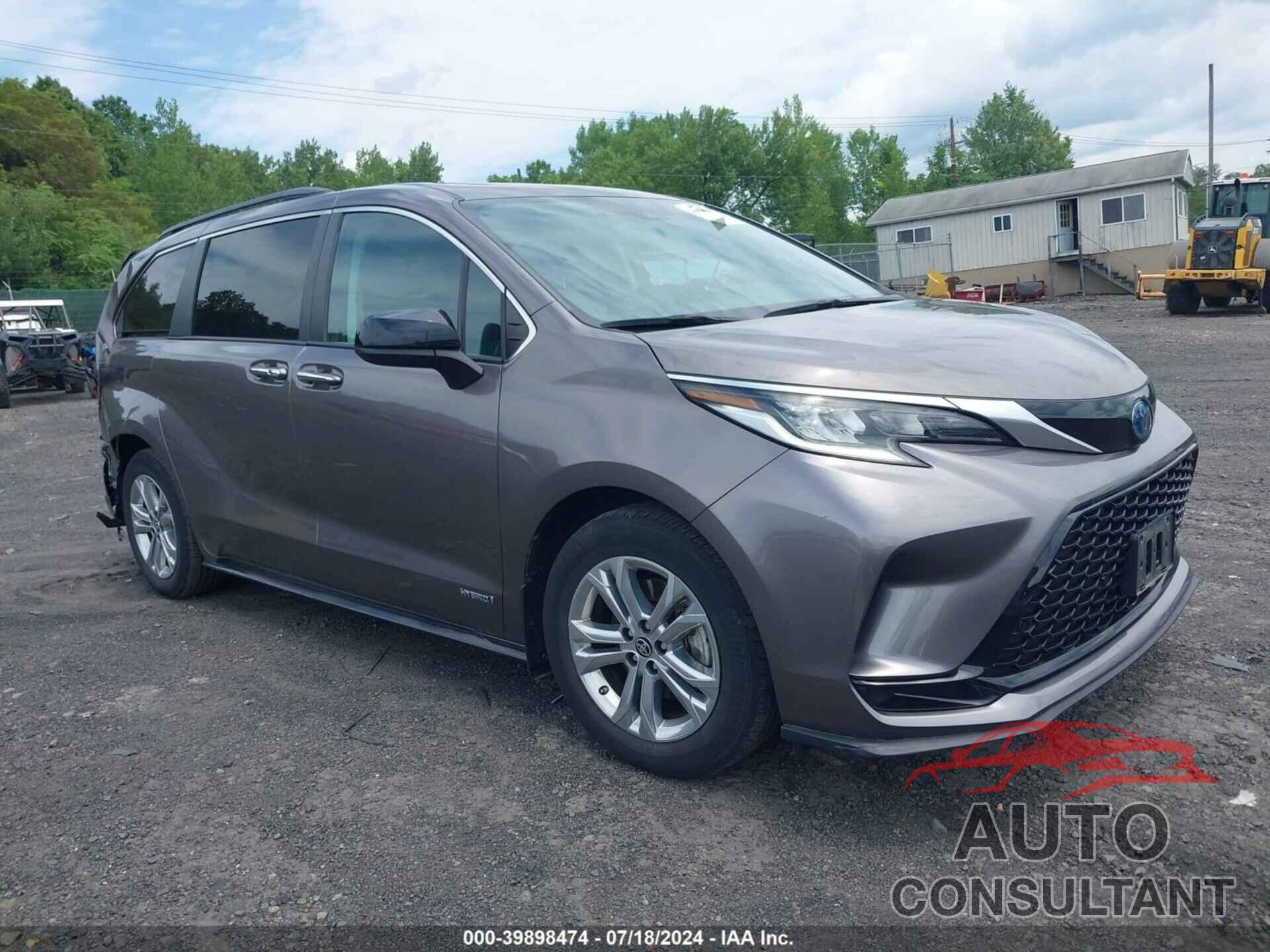 TOYOTA SIENNA 2021 - 5TDGSKFC3MS037536