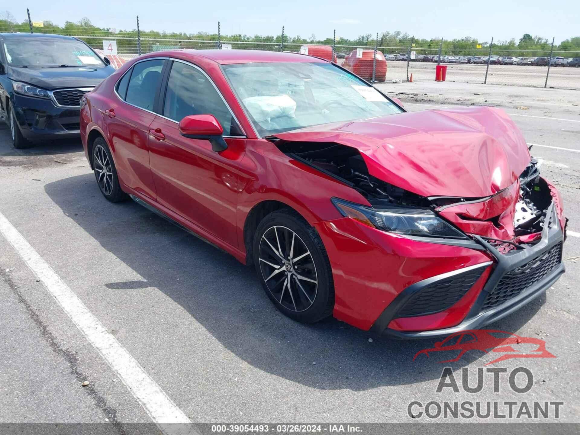 TOYOTA CAMRY 2021 - 4T1G11AK6MU414394